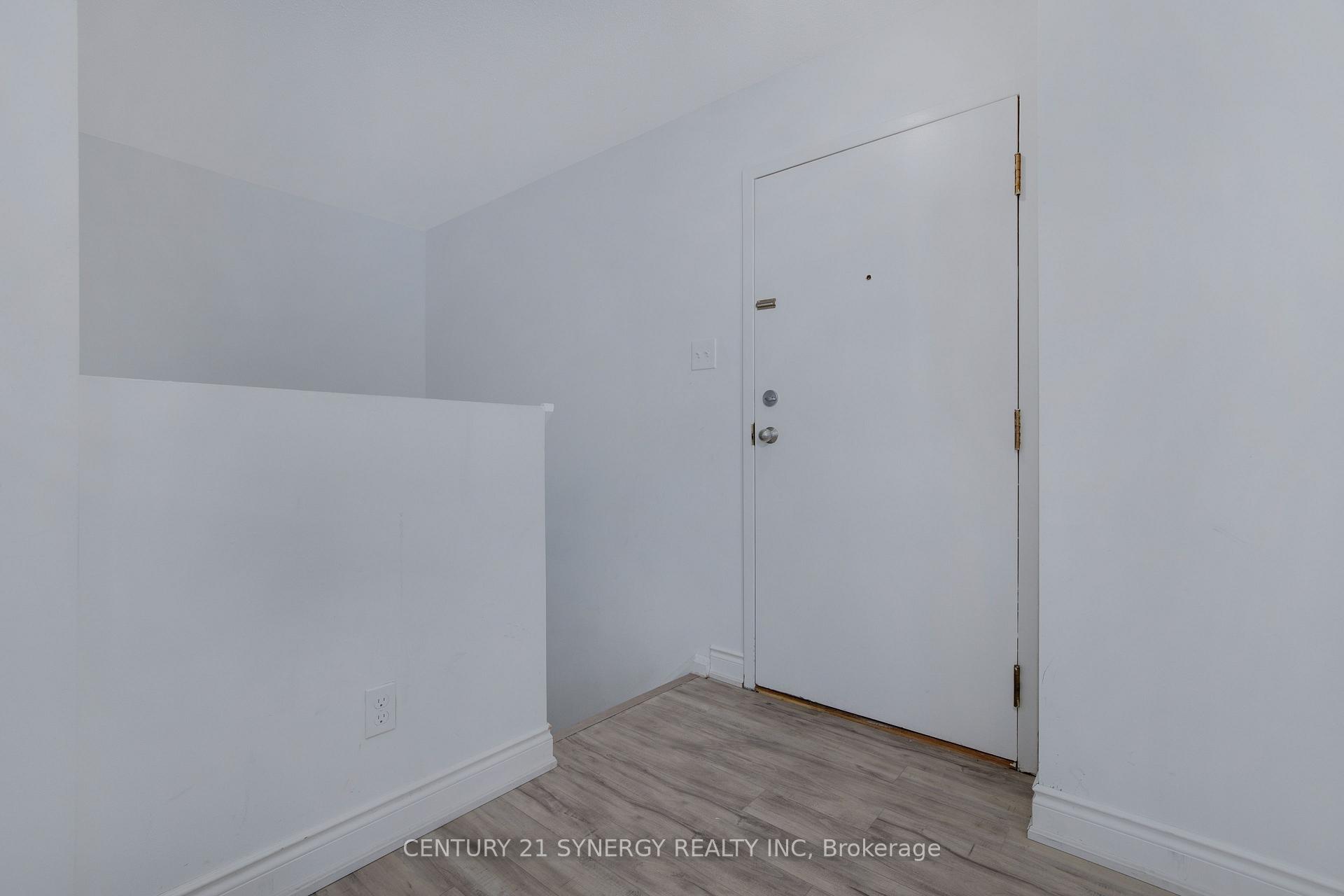 Photo 3 of Unit 403, 1589 St Bernard Street, Ottawa, Sawmill Creek/Timbermill — HOMEH