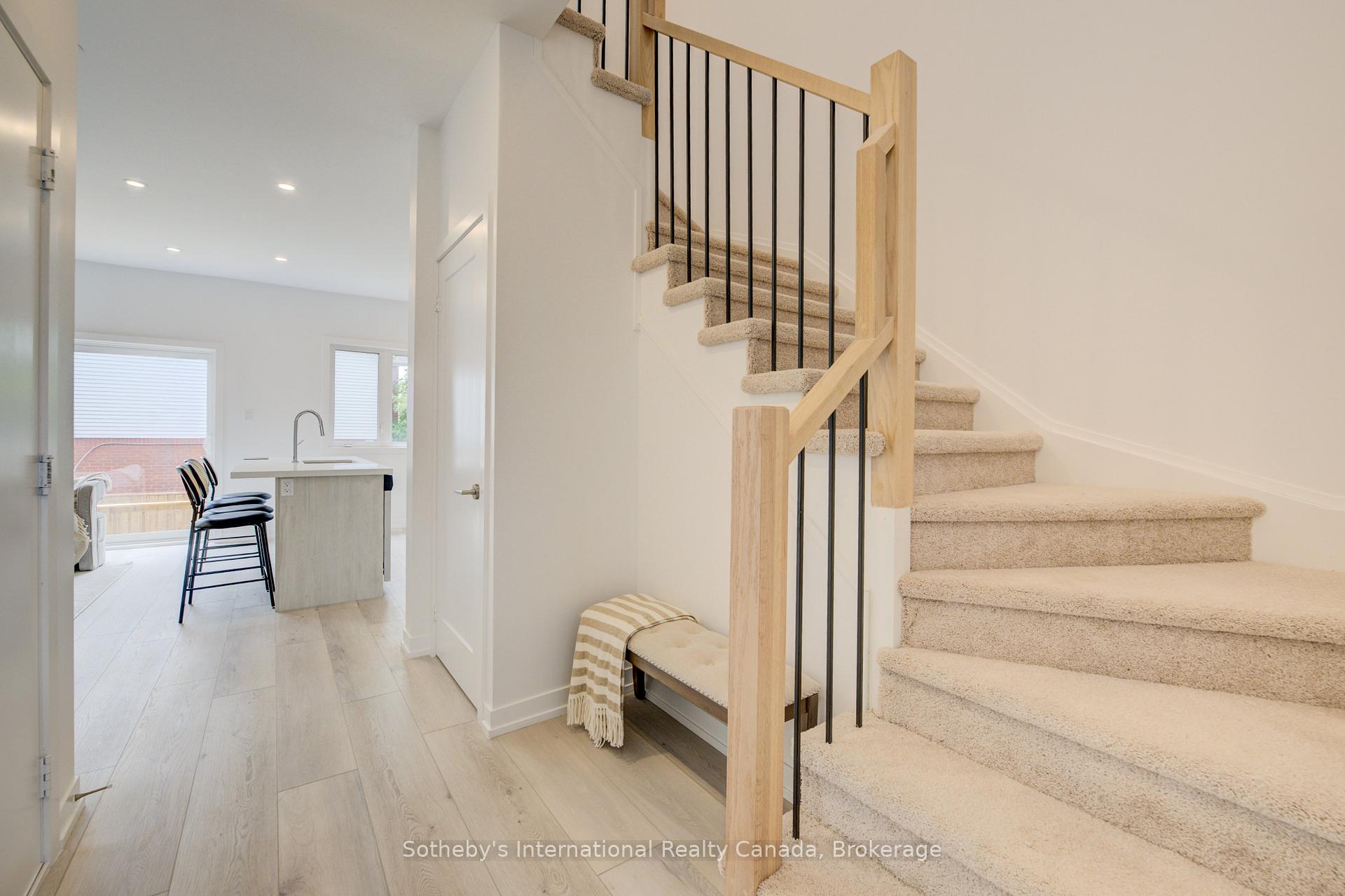 Photo 7 of Unit 14, 416 Dundas Street S, Cambridge, Christopher-Champlain — HOMEH