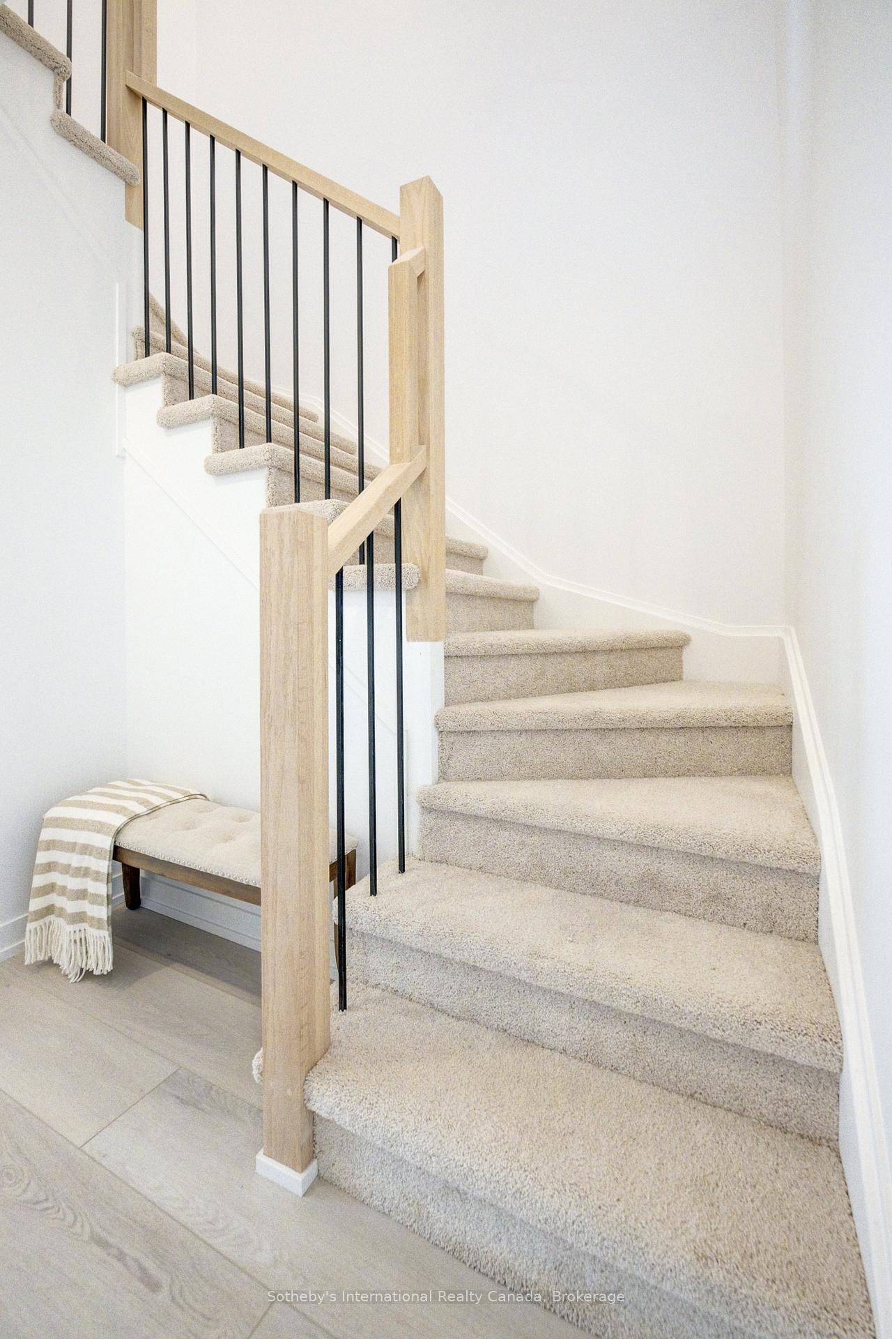 Photo 8 of Unit 14, 416 Dundas Street S, Cambridge, Christopher-Champlain — HOMEH