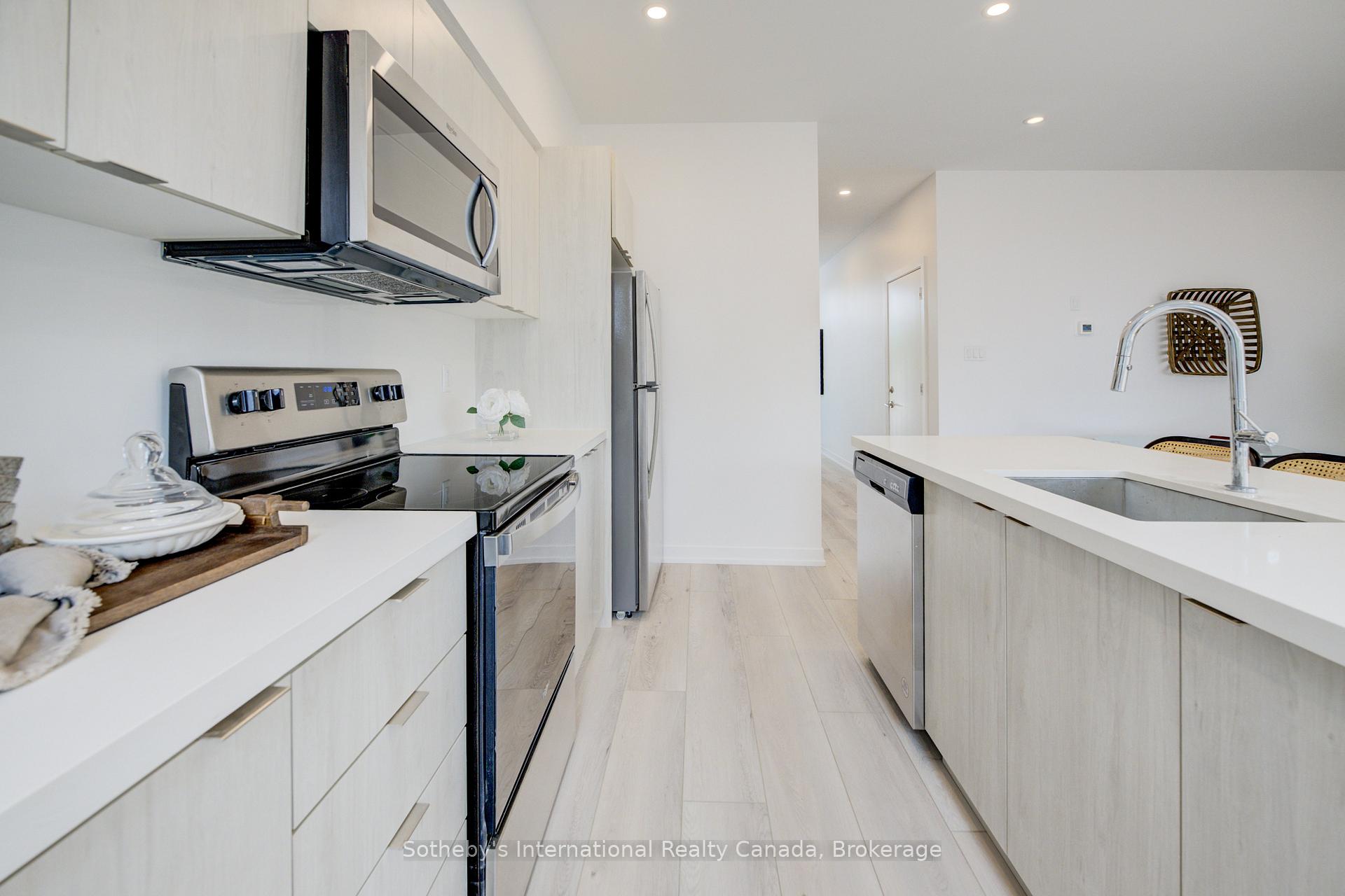 Photo 17 of Unit 14, 416 Dundas Street S, Cambridge, Christopher-Champlain — HOMEH