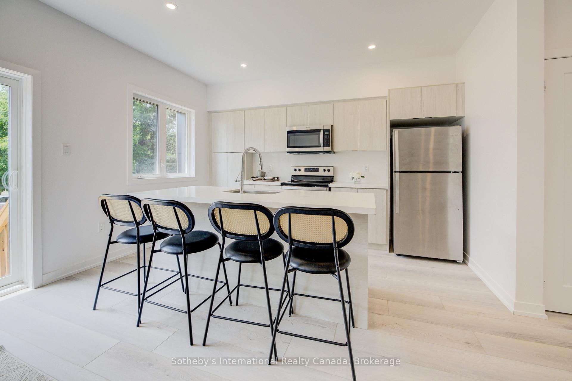 Photo 21 of Unit 14, 416 Dundas Street S, Cambridge, Christopher-Champlain — HOMEH