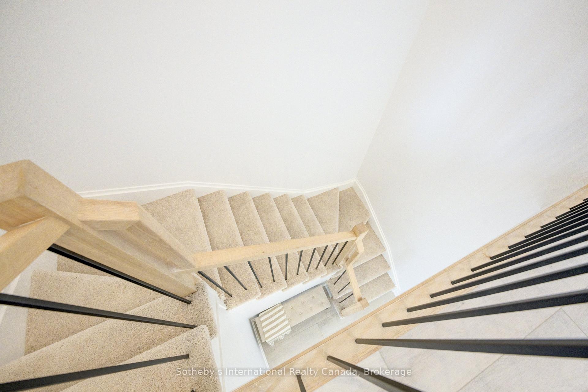 Photo 24 of Unit 14, 416 Dundas Street S, Cambridge, Christopher-Champlain — HOMEH