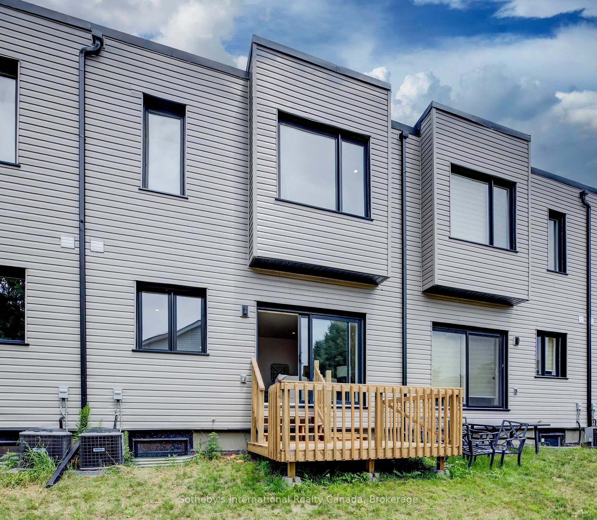 Photo 36 of Unit 14, 416 Dundas Street S, Cambridge, Christopher-Champlain — HOMEH