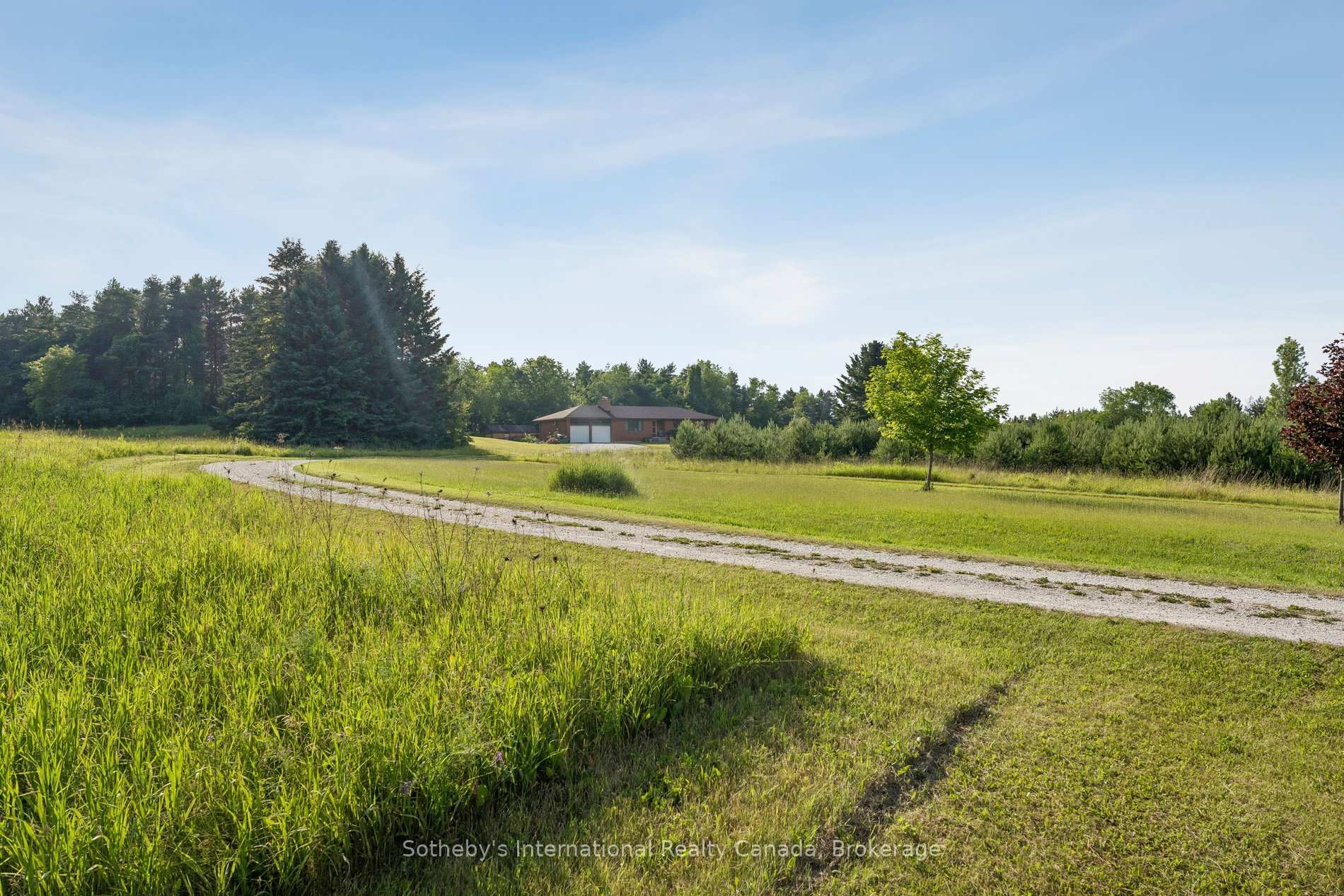 Photo 7 of 938400 Airport Road, Mulmur, Rural Mulmur — HOMEH