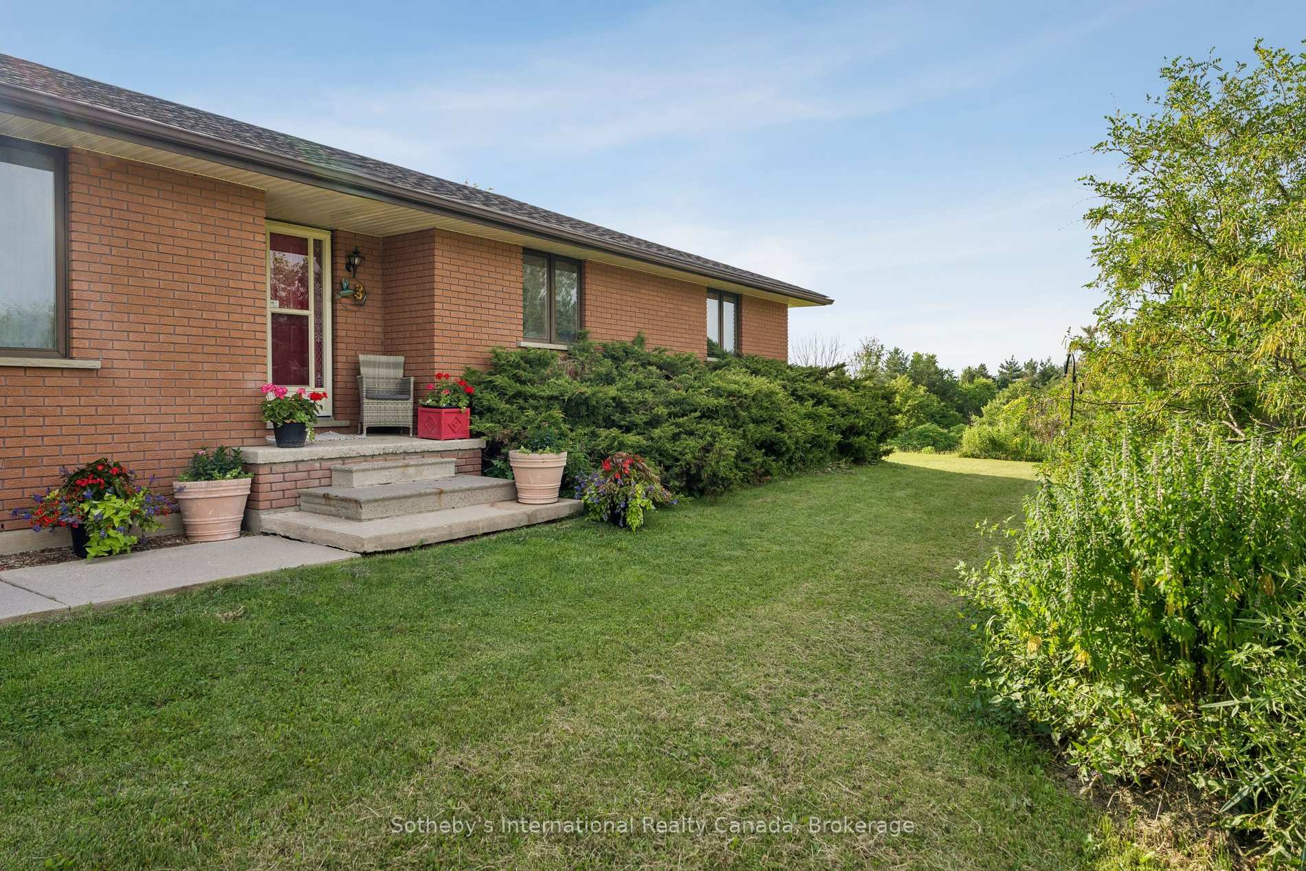 Photo 10 of 938400 Airport Road, Mulmur, Rural Mulmur — HOMEH