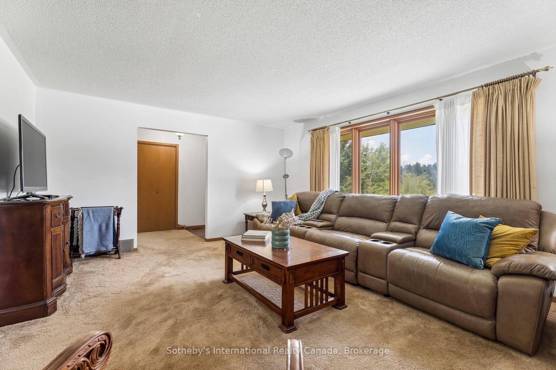 Photo 15 of 938400 Airport Road, Mulmur, Rural Mulmur — HOMEH