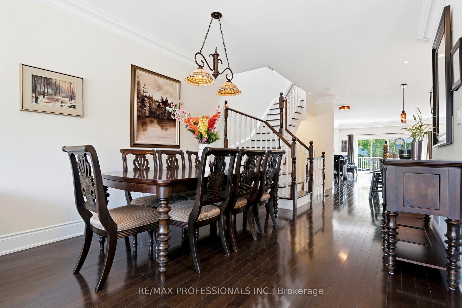 Photo 9 of 89 Twenty Second Street, Etobicoke, New Toronto — HOMEH