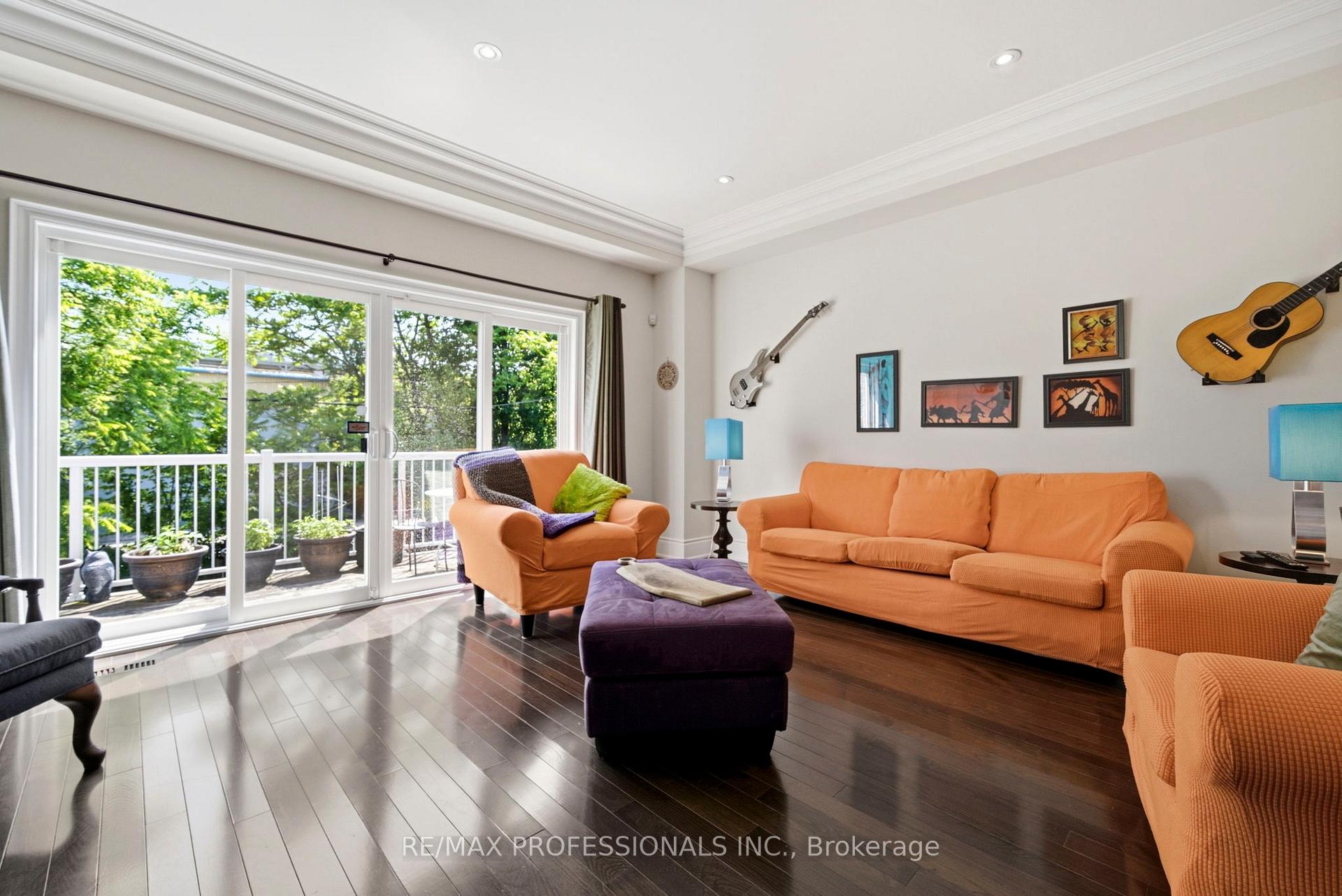 Photo 19 of 89 Twenty Second Street, Etobicoke, New Toronto — HOMEH