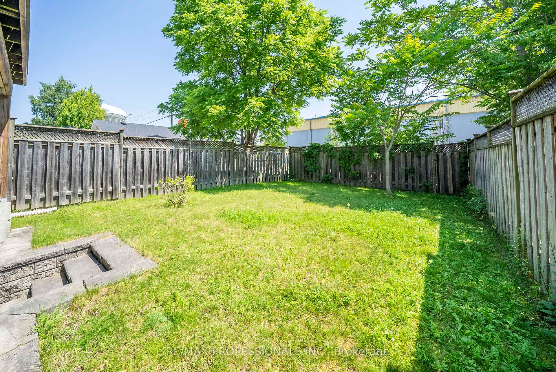 Photo 42 of 89 Twenty Second Street, Etobicoke, New Toronto — HOMEH