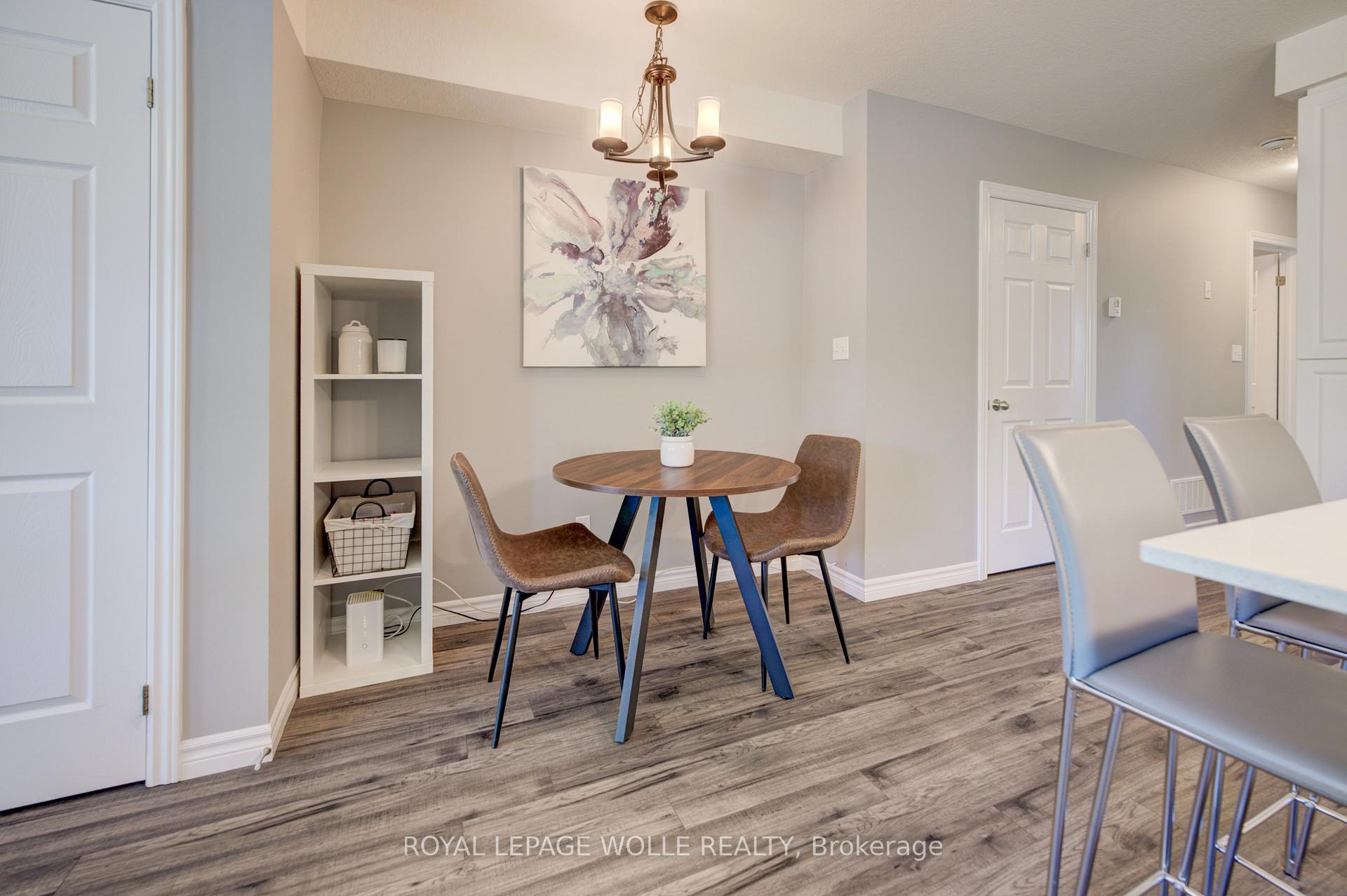 Photo 11 of Unit 6, 42 West Acres Crescent, Kitchener — HOMEH