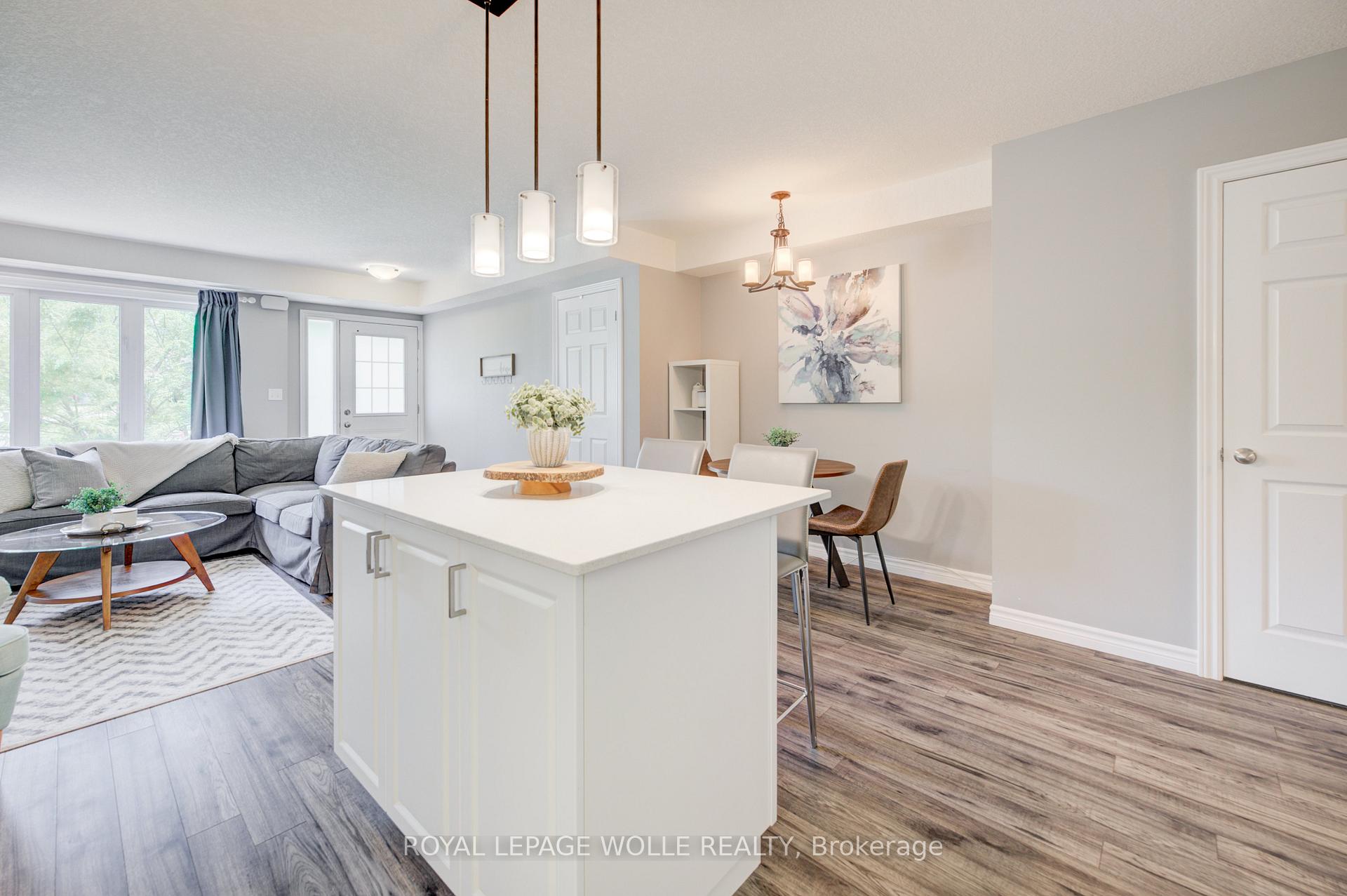 Photo 15 of Unit 6, 42 West Acres Crescent, Kitchener — HOMEH