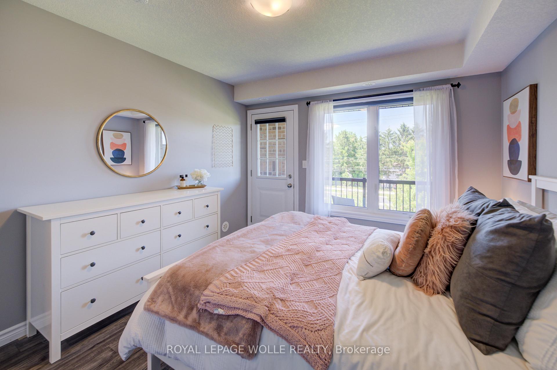 Photo 22 of Unit 6, 42 West Acres Crescent, Kitchener — HOMEH
