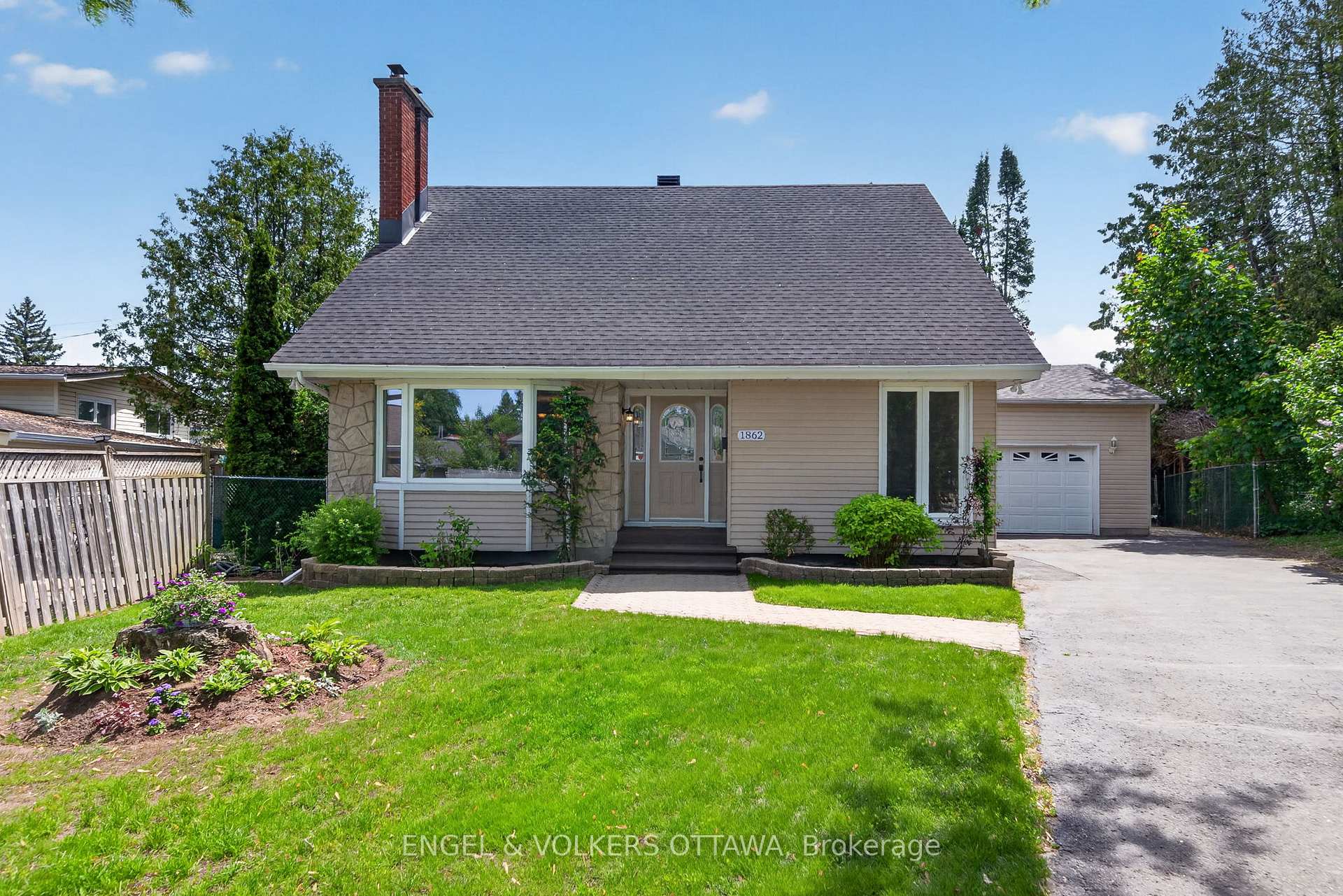Photo 1 of 1862 Sharel Drive, Ottawa, Guildwood Estates - Urbandale Acres — HOMEH