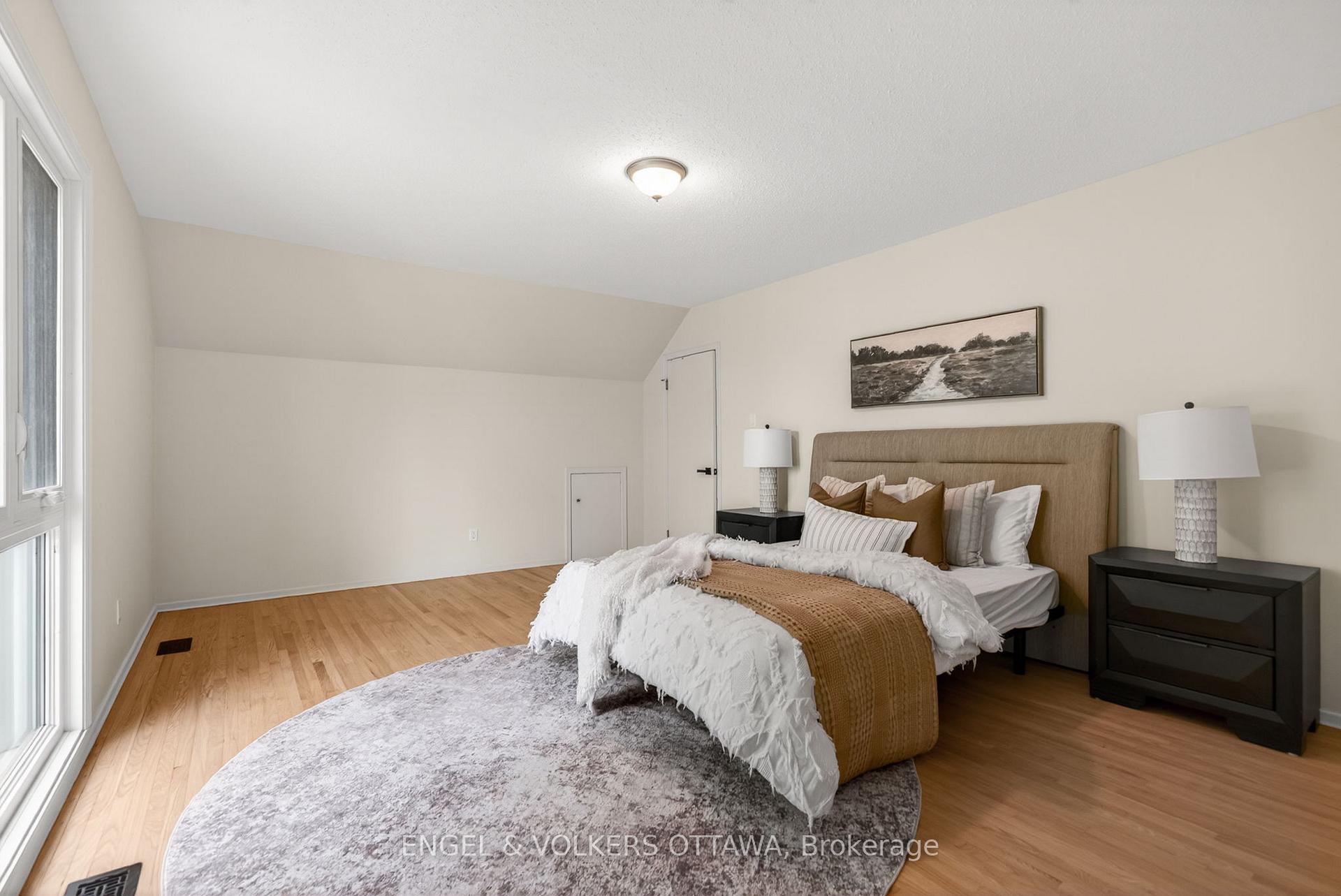 Photo 19 of 1862 Sharel Drive, Ottawa, Guildwood Estates - Urbandale Acres — HOMEH