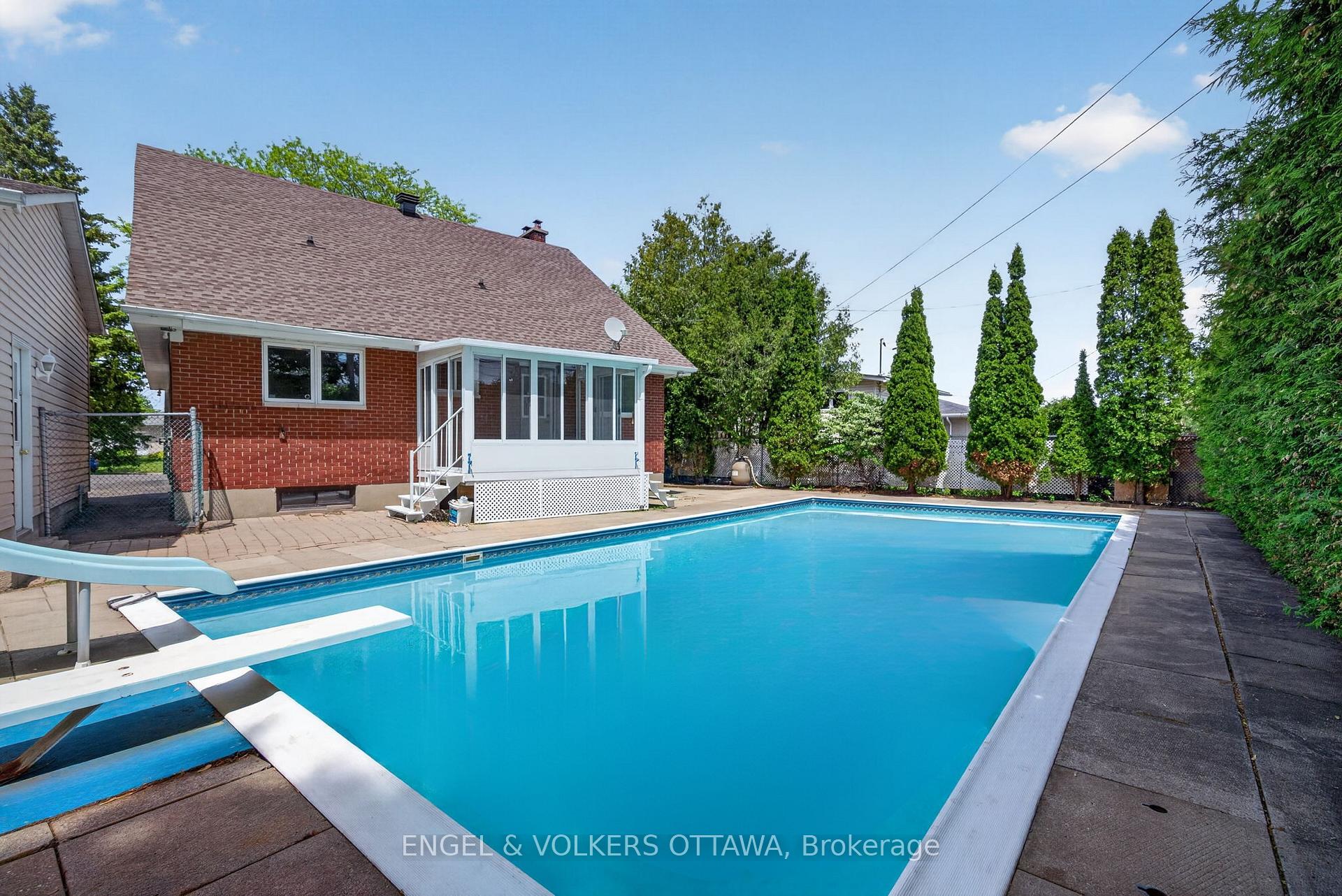 Photo 29 of 1862 Sharel Drive, Ottawa, Guildwood Estates - Urbandale Acres — HOMEH