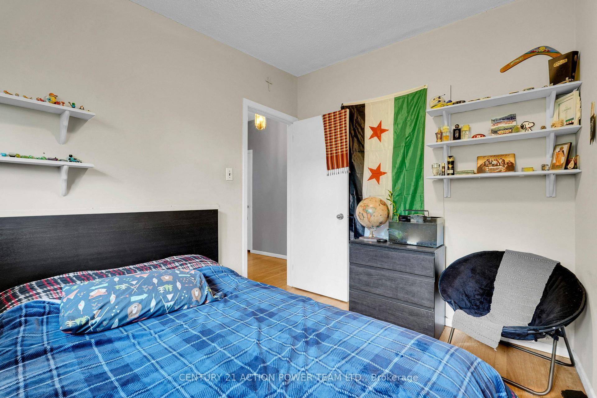 Photo 23 of 1299 Meadowlands Drive E, Ottawa, City View/Skyline/Fisher Heights/Parkwood Hills — HOMEH