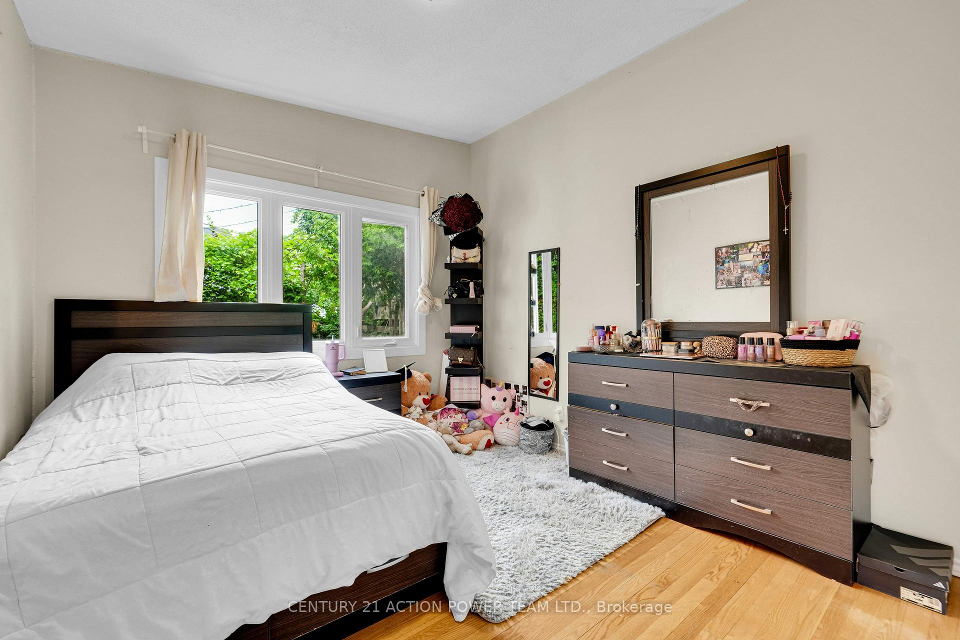 Photo 28 of 1299 Meadowlands Drive E, Ottawa, City View/Skyline/Fisher Heights/Parkwood Hills — HOMEH