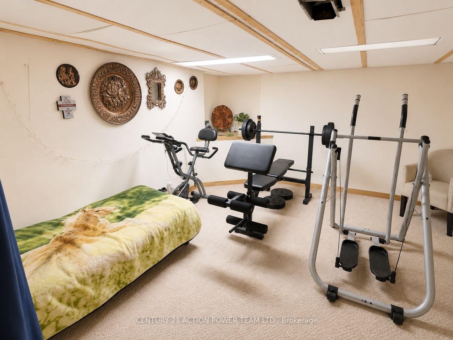 Photo 31 of 1299 Meadowlands Drive E, Ottawa, City View/Skyline/Fisher Heights/Parkwood Hills — HOMEH