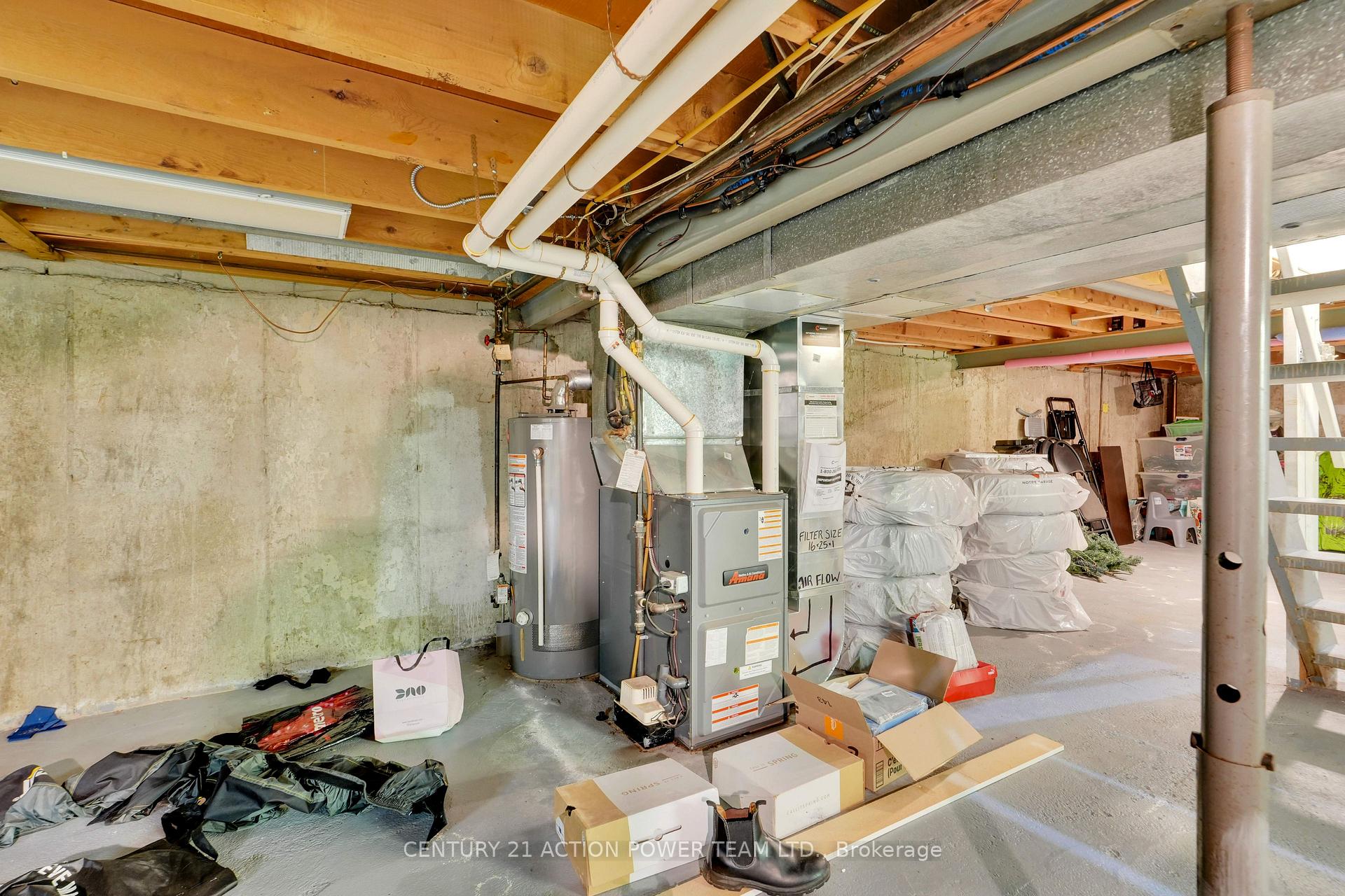 Photo 35 of 1299 Meadowlands Drive E, Ottawa, City View/Skyline/Fisher Heights/Parkwood Hills — HOMEH