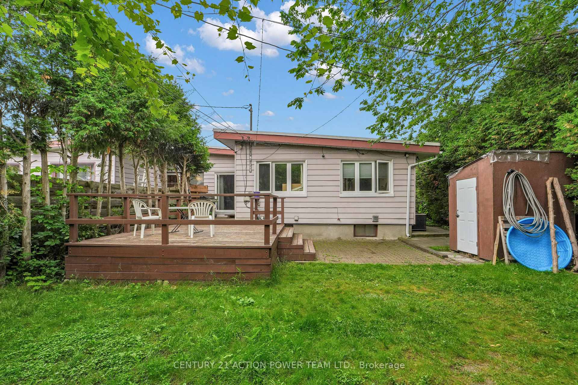 Photo 39 of 1299 Meadowlands Drive E, Ottawa, City View/Skyline/Fisher Heights/Parkwood Hills — HOMEH