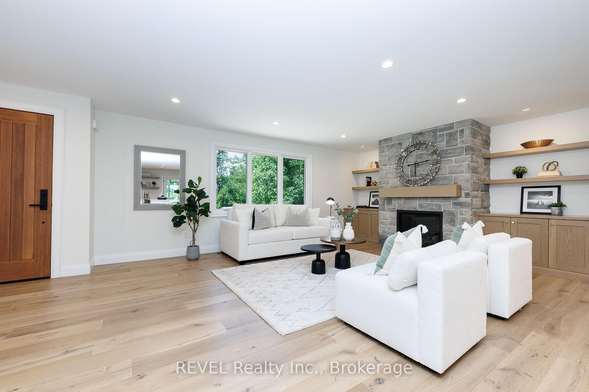Photo 6 of 8780 Brown Road, Niagara Falls, Brown — HOMEH
