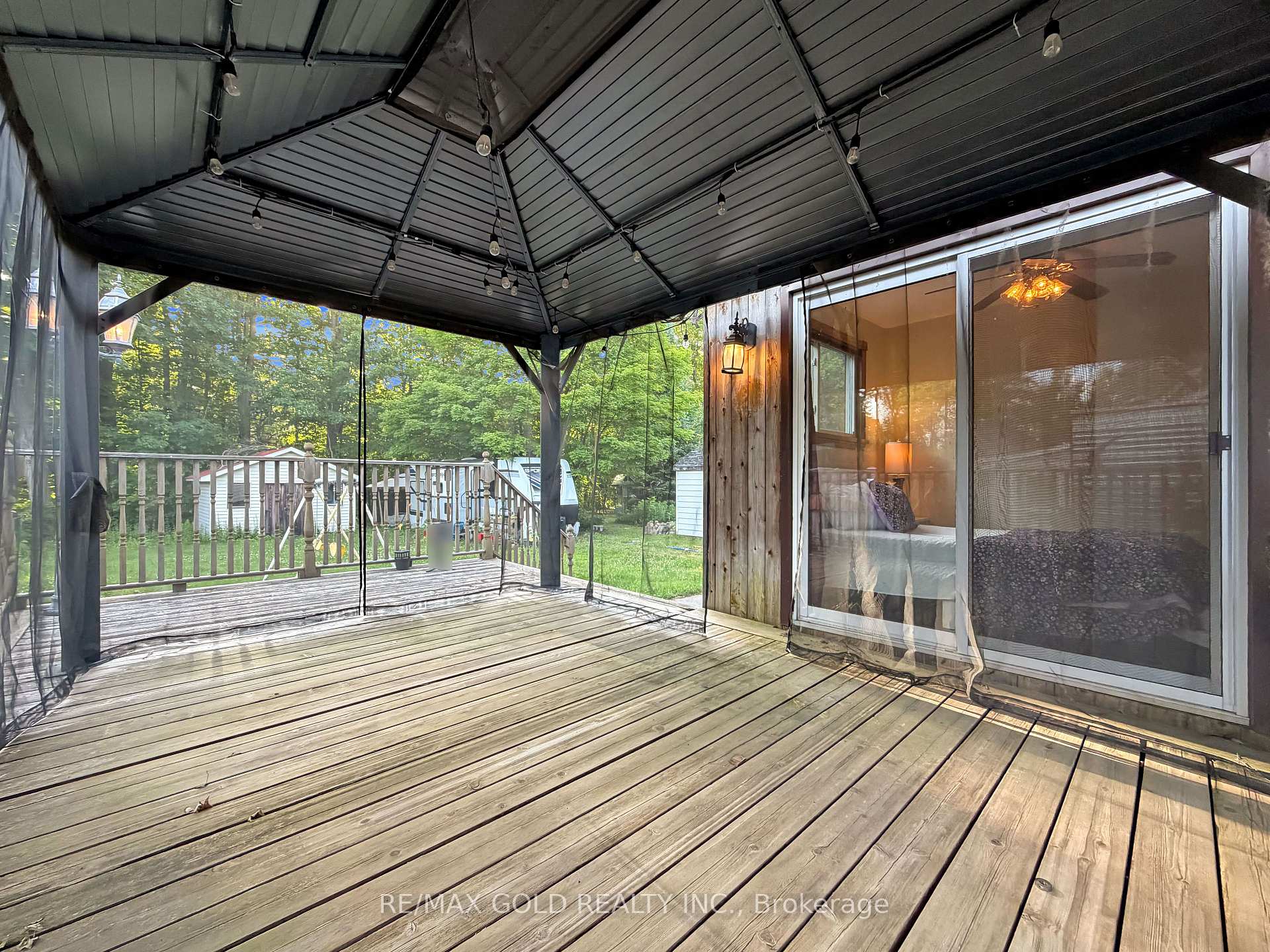 Photo 11 of 213 Mason Boulevard, Halton Hills, Acton — HOMEH