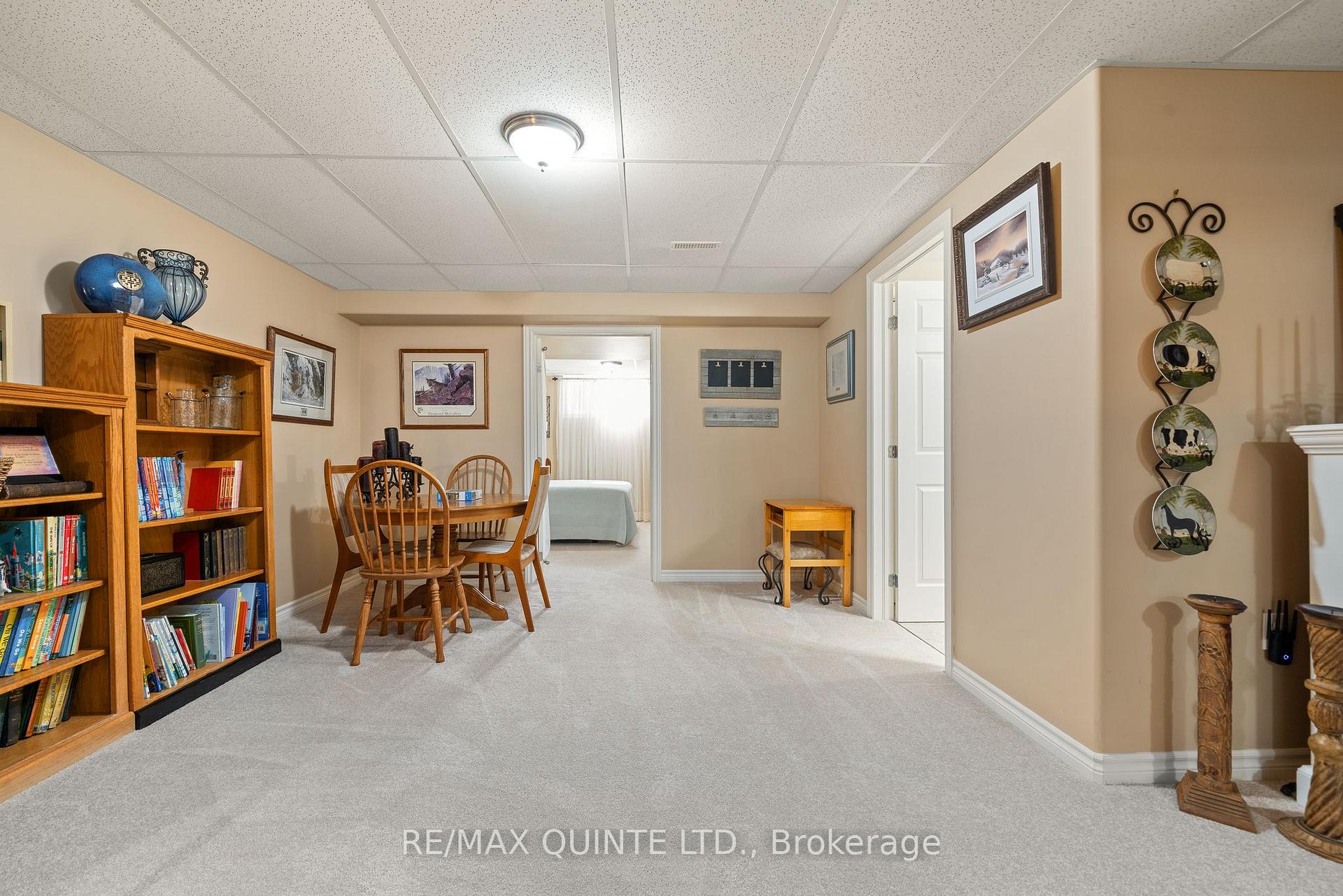 Photo 31 of 24 Gracefield Lane, Belleville, Belleville Ward — HOMEH