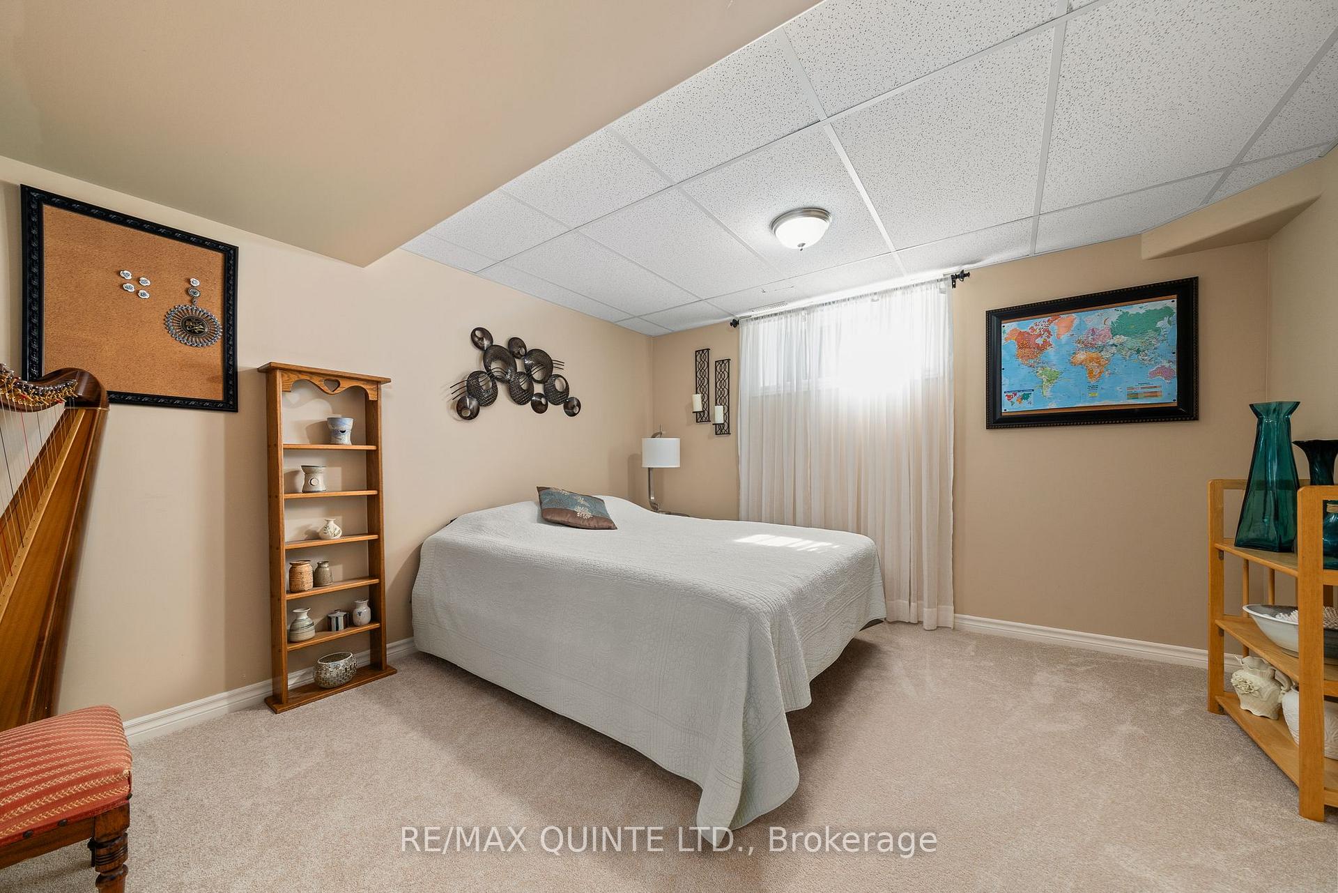 Photo 32 of 24 Gracefield Lane, Belleville, Belleville Ward — HOMEH