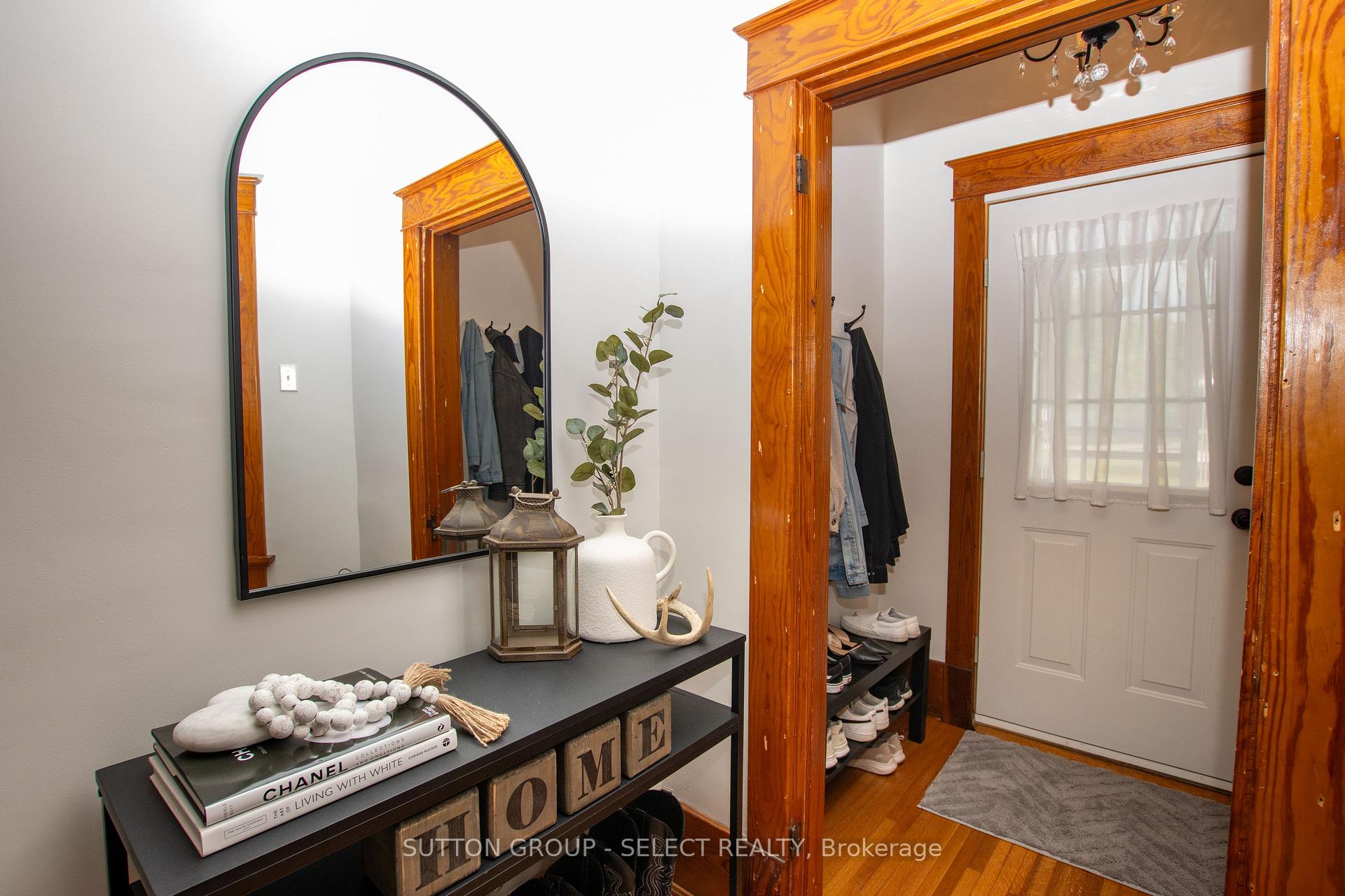 Photo 7 of 4273 Colonel Talbot Road N, London, South V — HOMEH