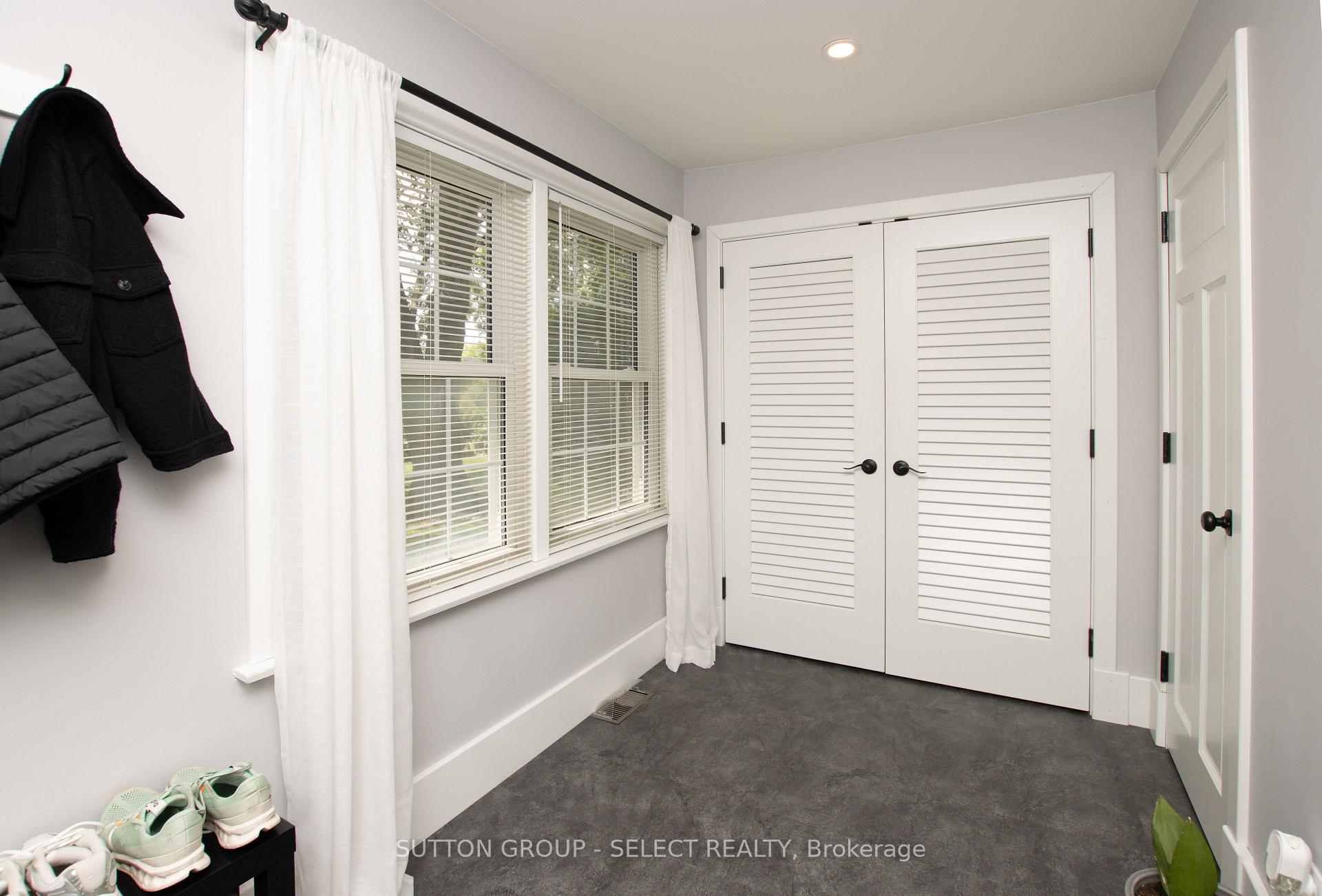 Photo 33 of 4273 Colonel Talbot Road N, London, South V — HOMEH