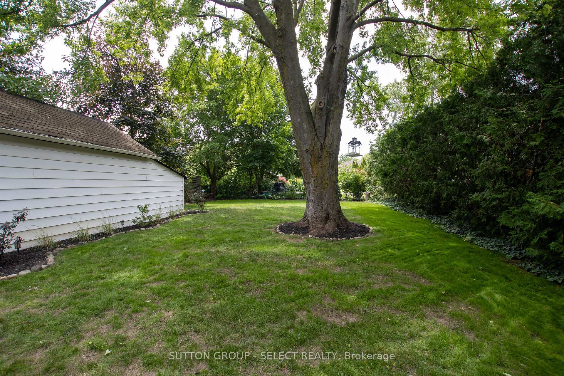 Photo 43 of 4273 Colonel Talbot Road N, London, South V — HOMEH