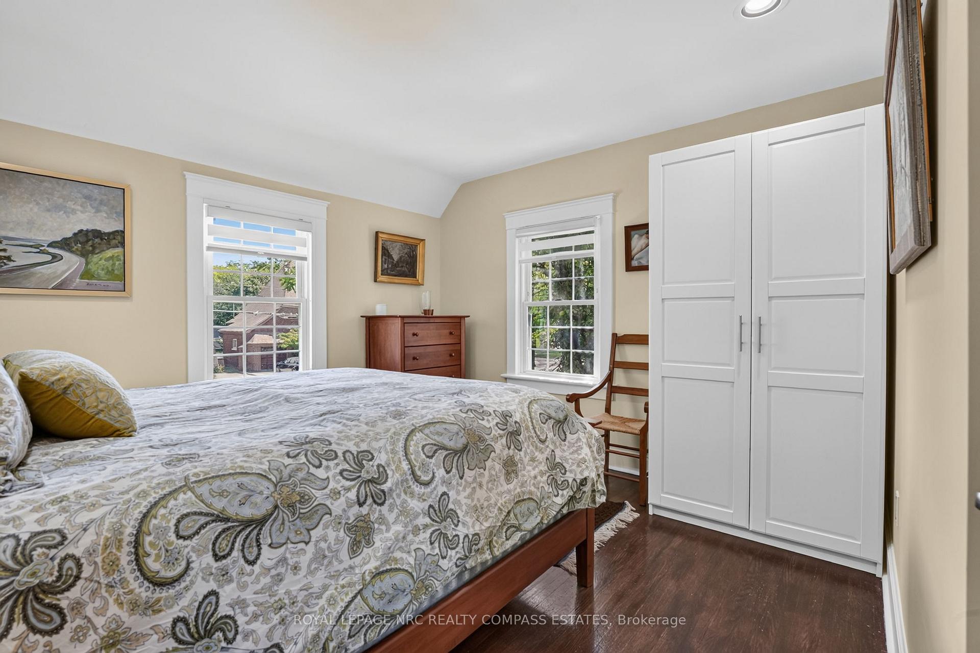 Photo 22 of 54 Glenridge Avenue, St. Catharines, Old Glenridge — HOMEH