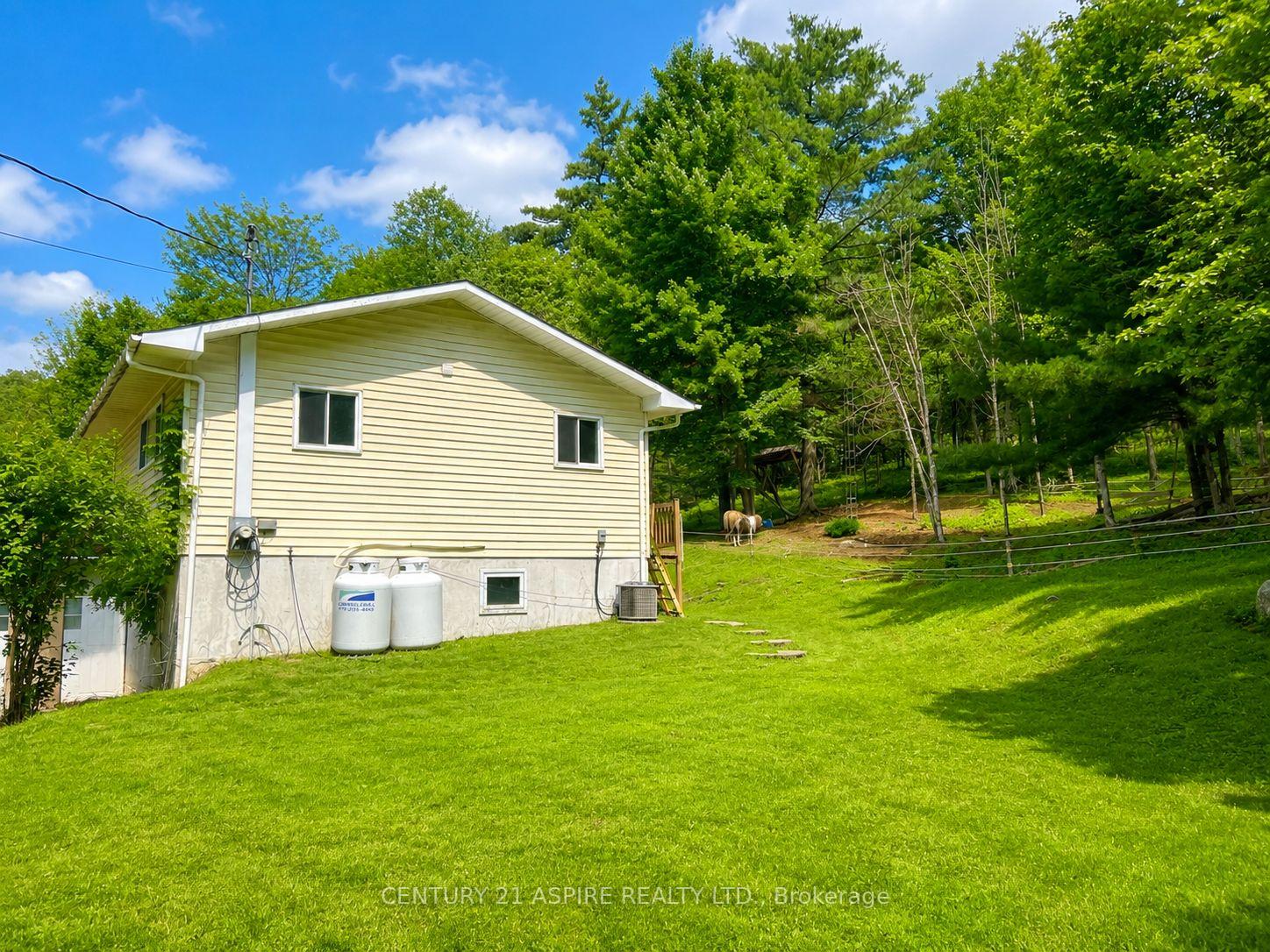 Photo 8 of 202 Brydges Road, Greater Madawaska, Greater Madawaska — HOMEH