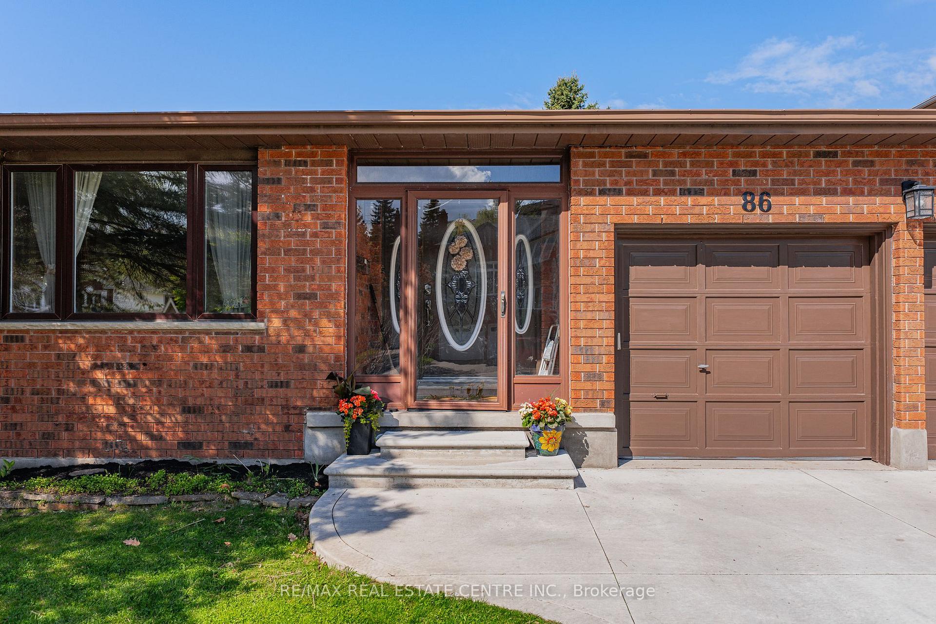 Photo 4 of 86 Chimney Hill Drive, Cambridge, Sheldon-Conestoga — HOMEH