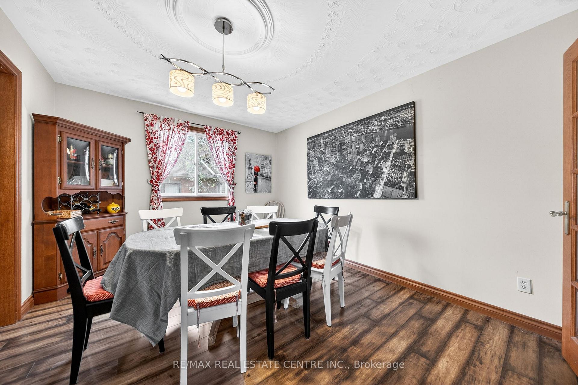 Photo 11 of 86 Chimney Hill Drive, Cambridge, Sheldon-Conestoga — HOMEH