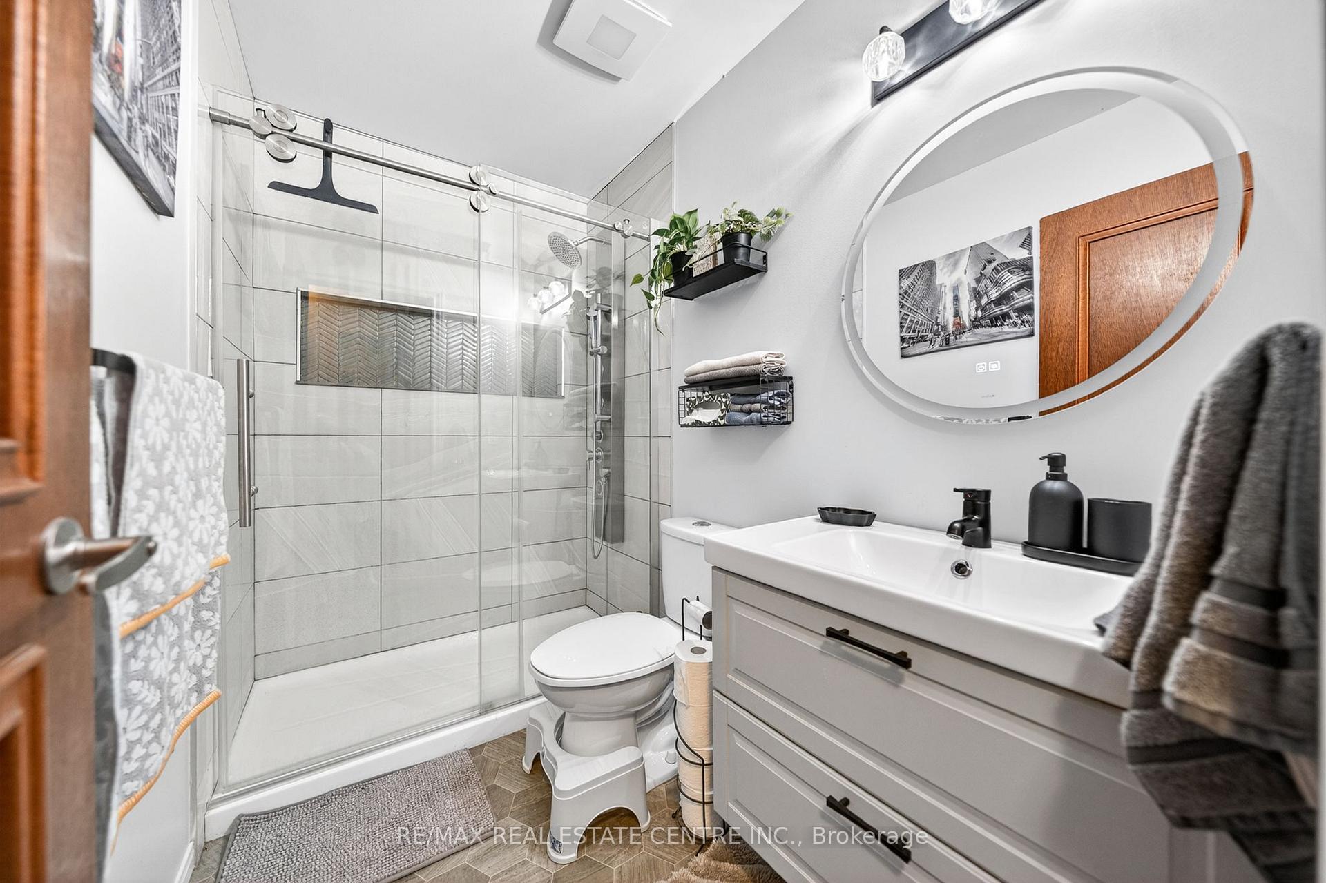 Photo 21 of 86 Chimney Hill Drive, Cambridge, Sheldon-Conestoga — HOMEH