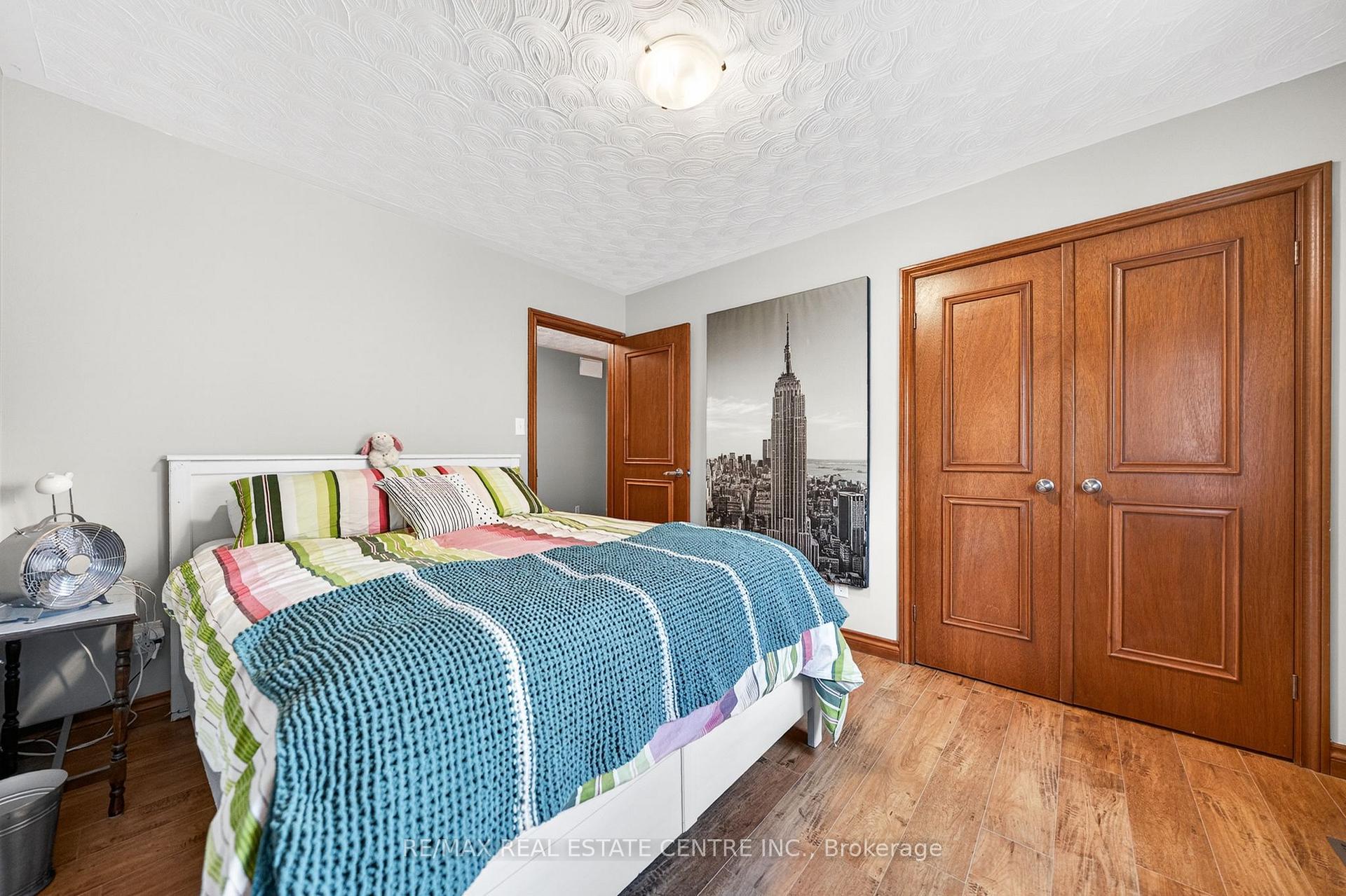 Photo 26 of 86 Chimney Hill Drive, Cambridge, Sheldon-Conestoga — HOMEH