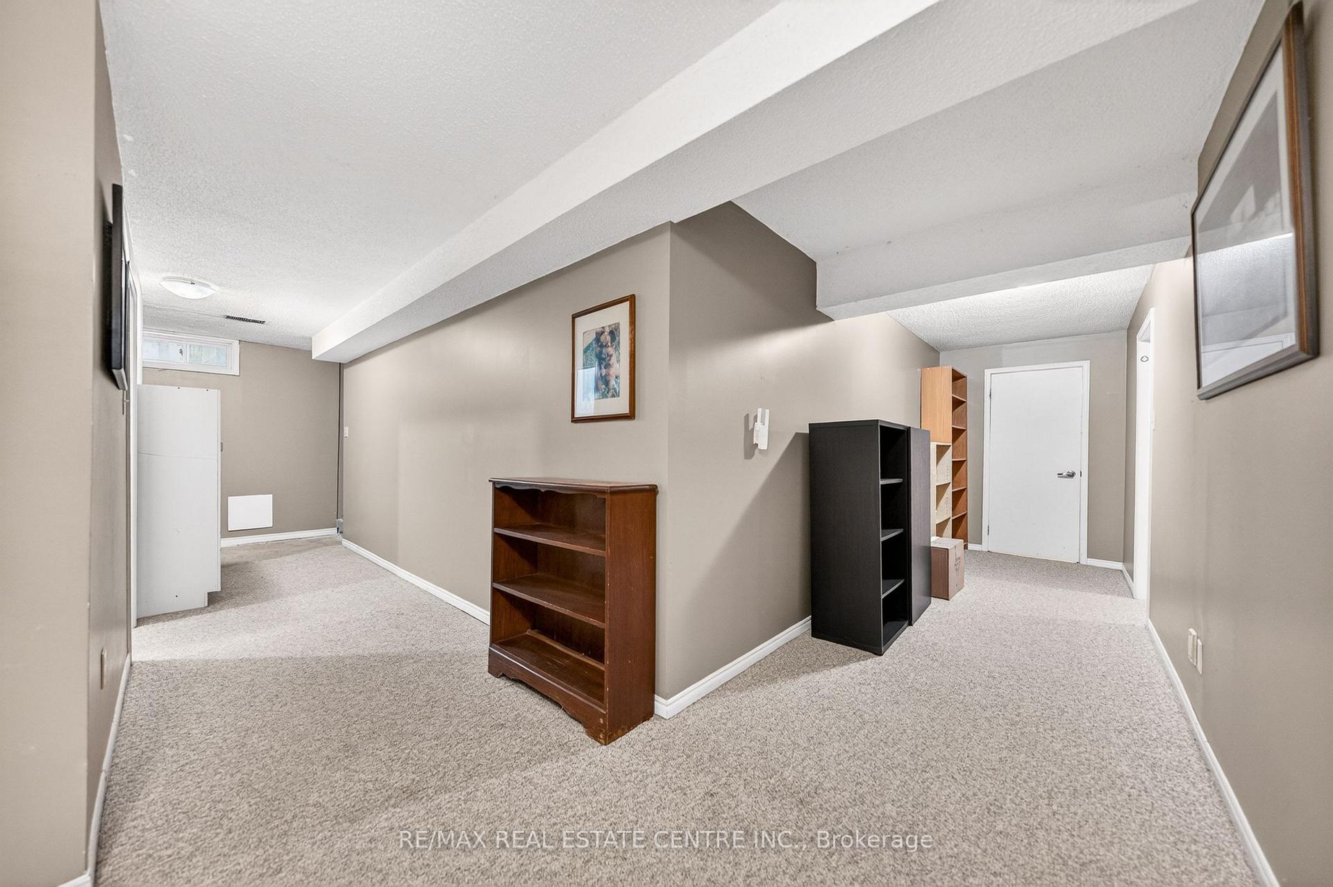 Photo 30 of 86 Chimney Hill Drive, Cambridge, Sheldon-Conestoga — HOMEH