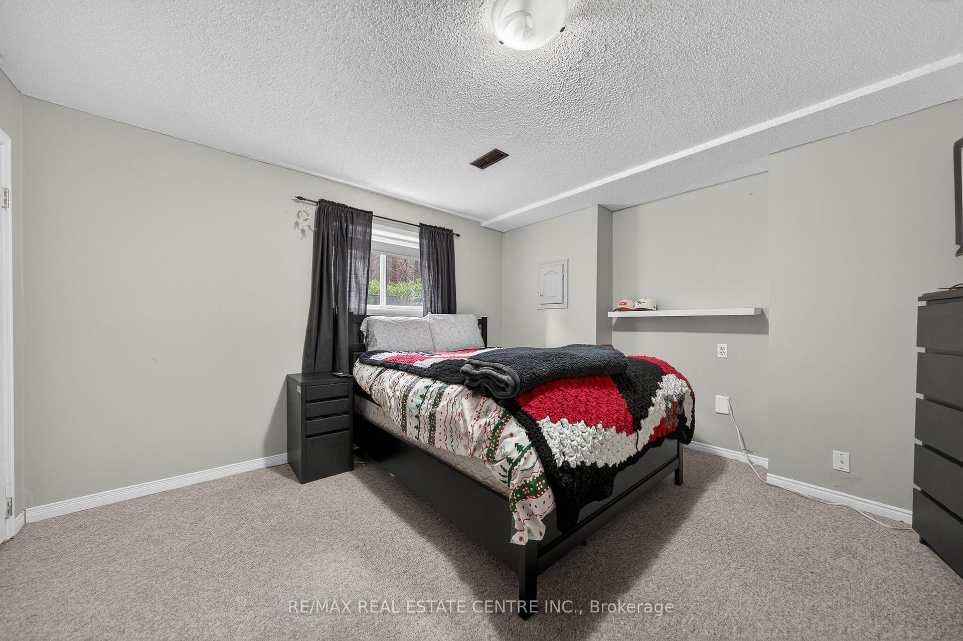 Photo 35 of 86 Chimney Hill Drive, Cambridge, Sheldon-Conestoga — HOMEH