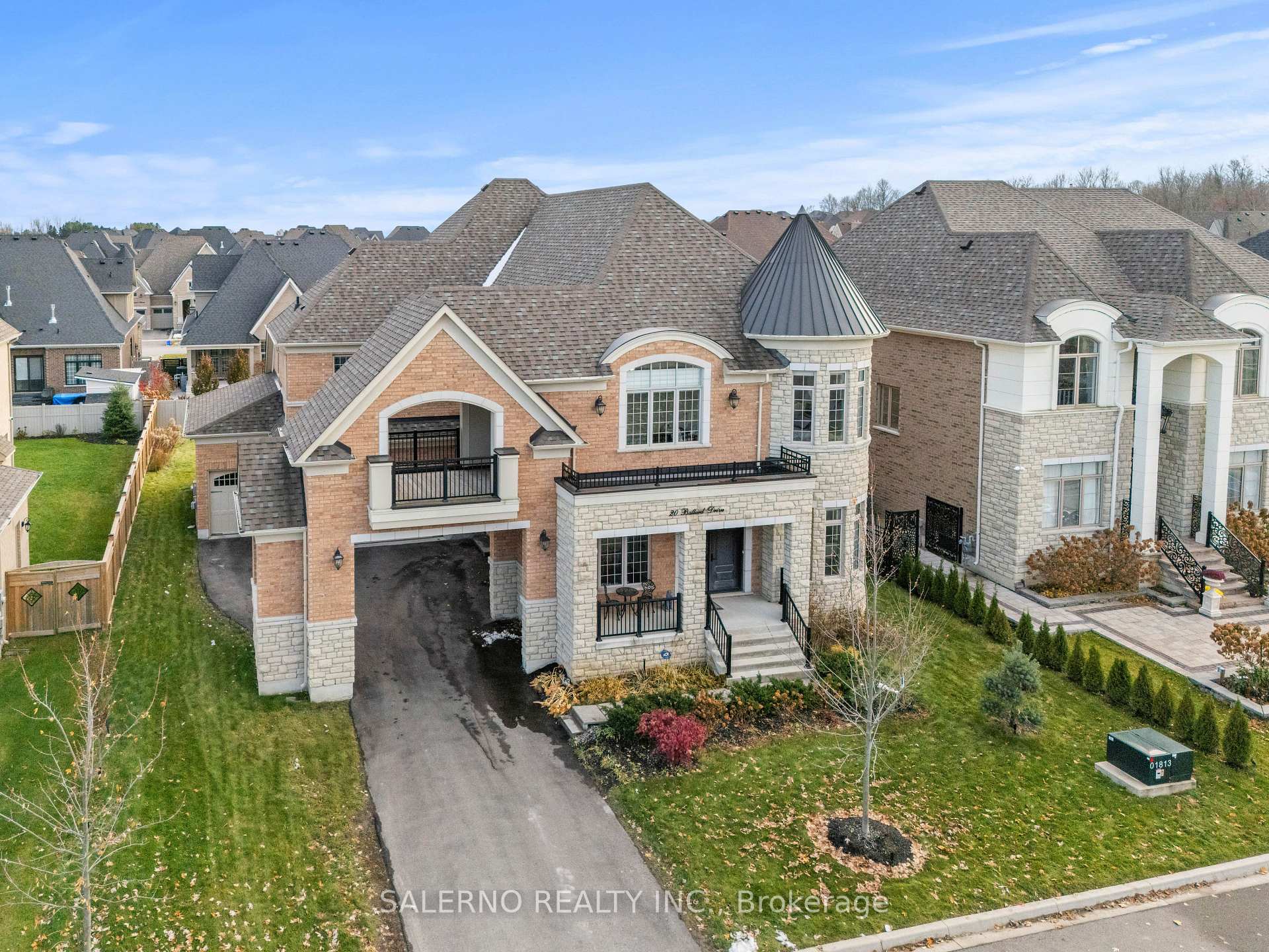 Photo 3 of 20 Ballard Drive, King, Nobleton — HOMEH