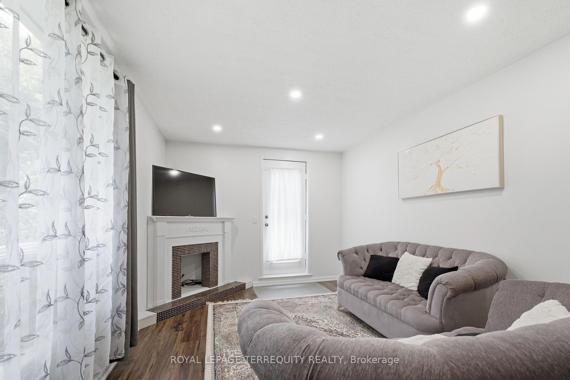 Photo 18 of 48 Borland Court, Clarington, Bowmanville — HOMEH