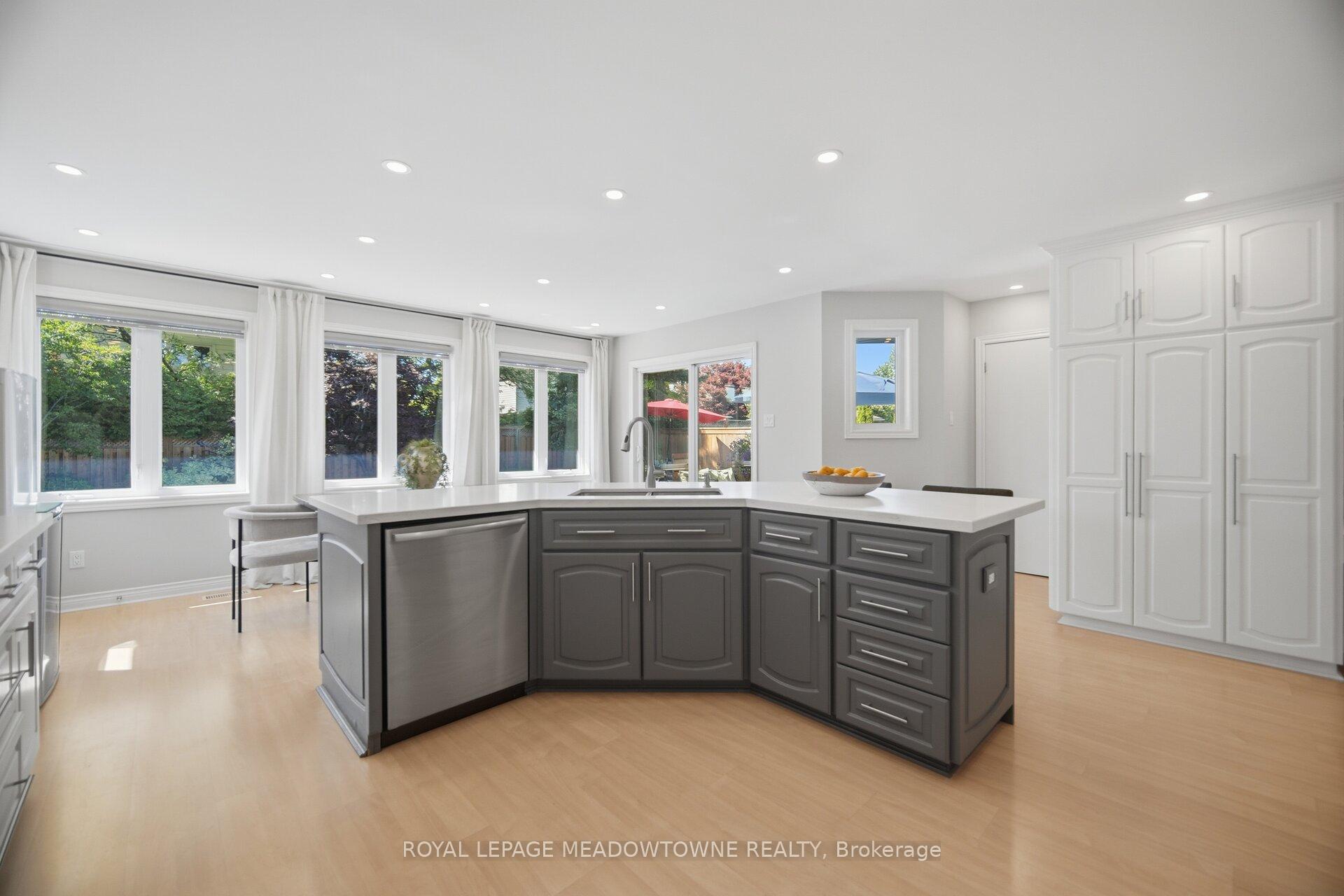 Photo 18 of 913 Maple Avenue, Milton, Dorset Park — HOMEH