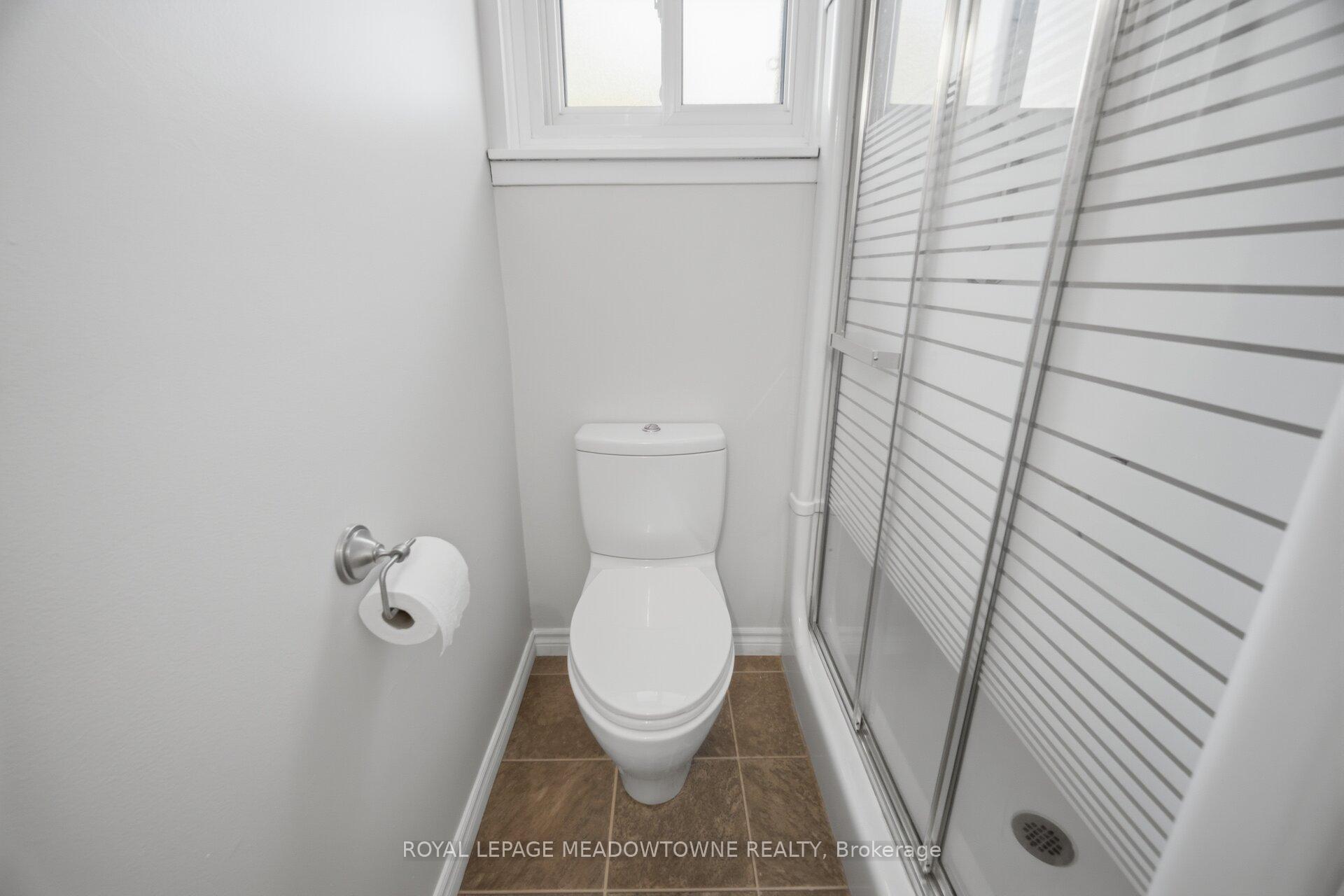 Photo 29 of 913 Maple Avenue, Milton, Dorset Park — HOMEH
