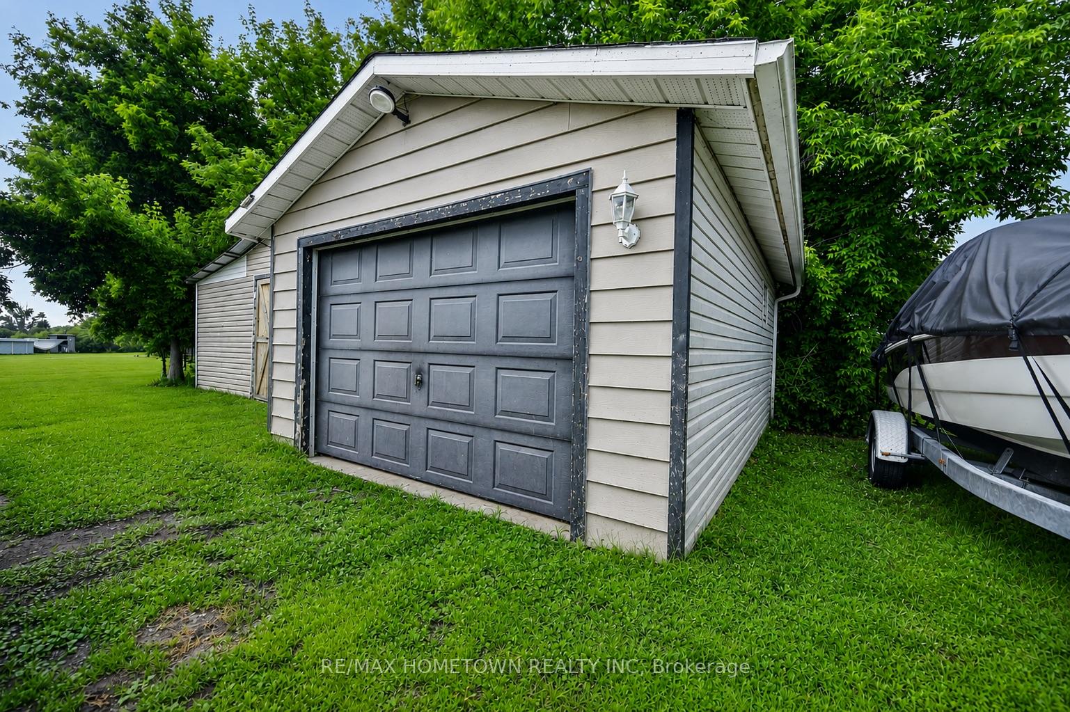 Photo 34 of 9142 County Rd 6, Augusta, Augusta Twp — HOMEH