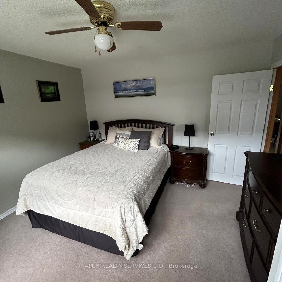 Photo 6 of 490 Van Norman, Thunder Bay, College Heights — HOMEH