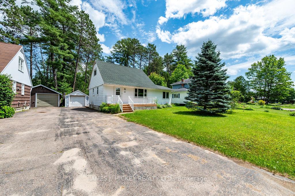 Photo 33 of 50 Rutherford Avenue, Deep River, Deep River — HOMEH