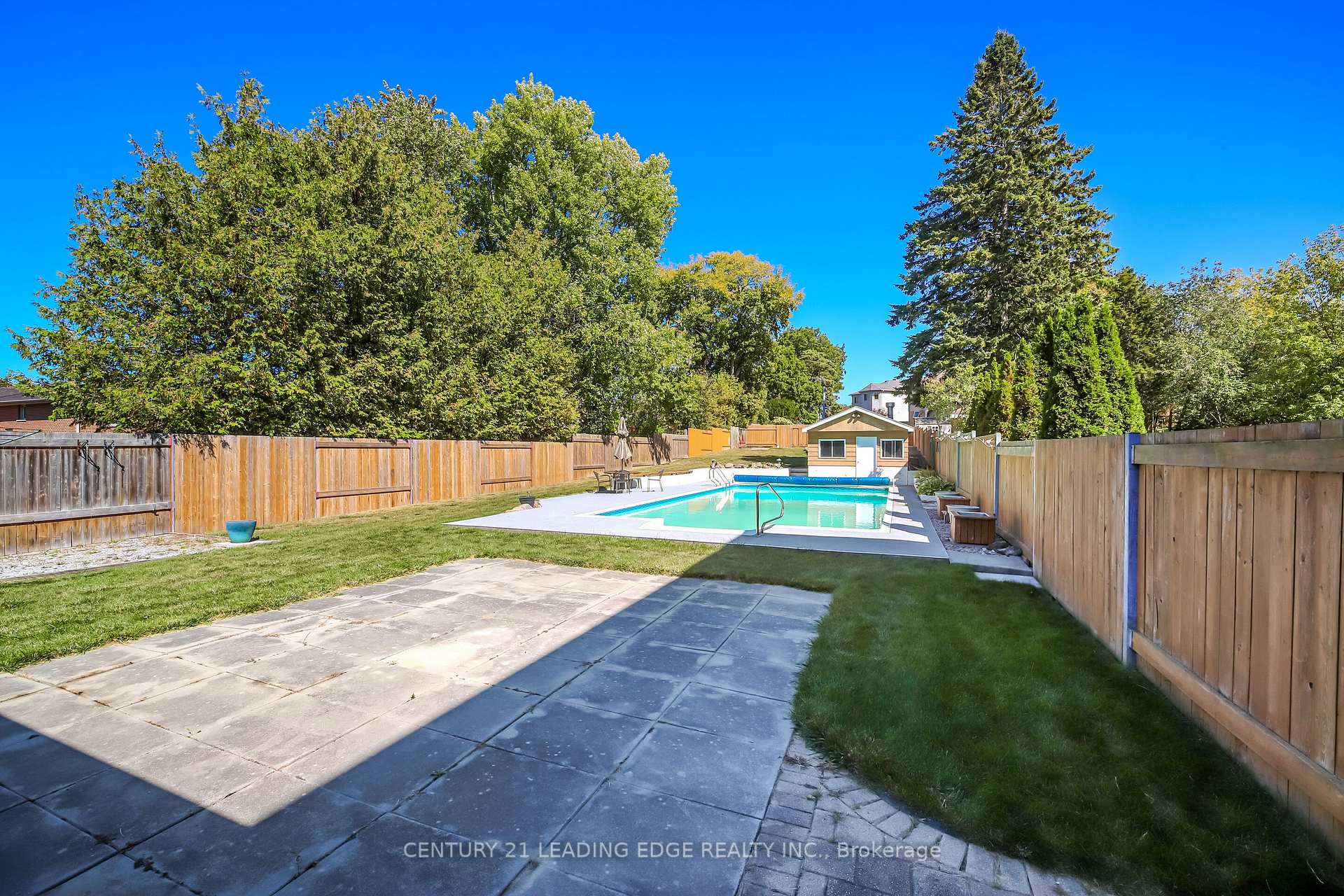 Photo 17 of 815 Douglas Avenue, Pickering, Bay Ridges — HOMEH