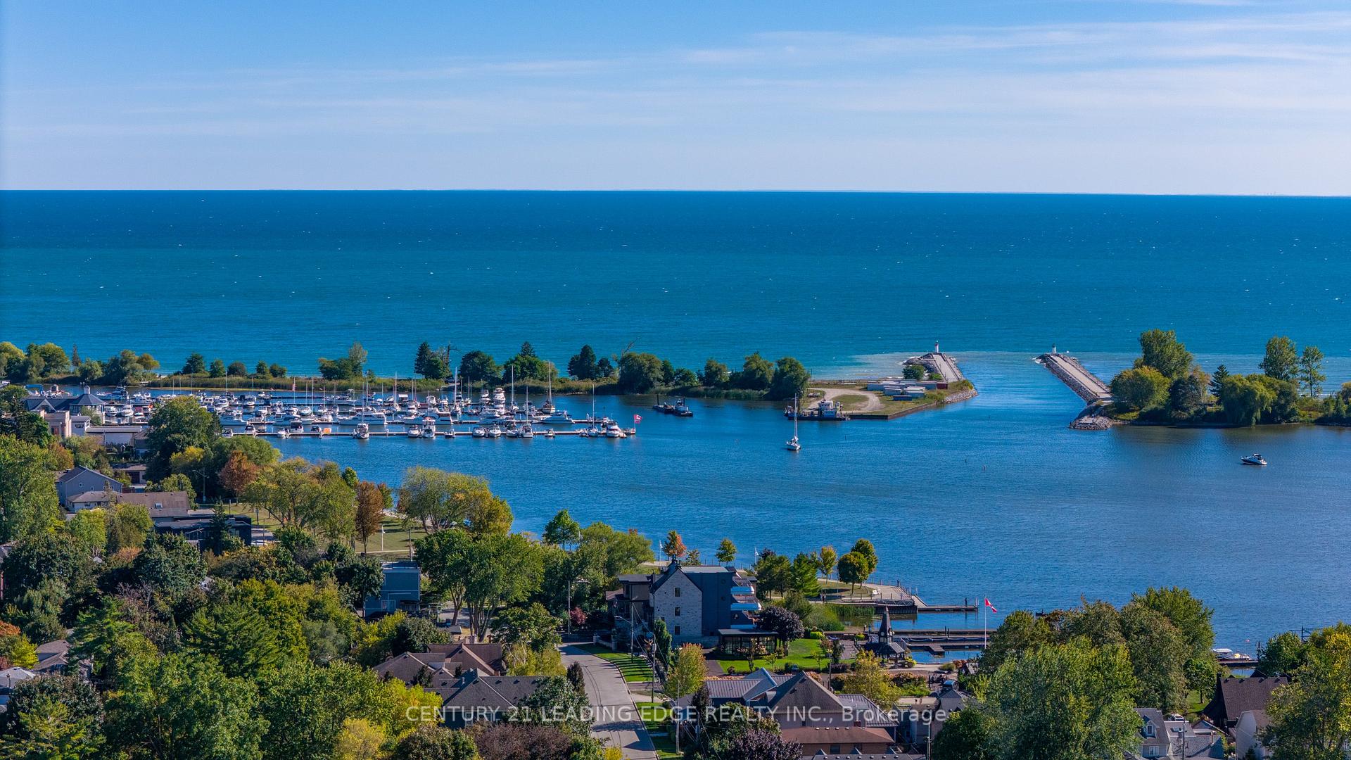 Photo 24 of 815 Douglas Avenue, Pickering, Bay Ridges — HOMEH
