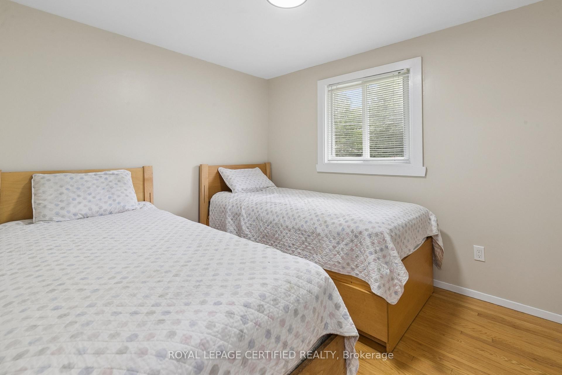 Photo 20 of 1121 Valentine Drive, Cambridge, Lang's Farm — HOMEH