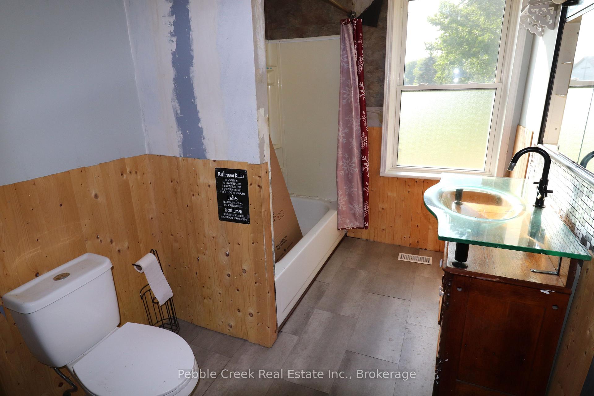 Photo 8 of 123 John's Avenue, Central Huron, Hullett — HOMEH